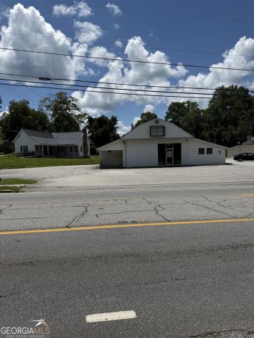 286 S Main Street Cleveland GA 30528