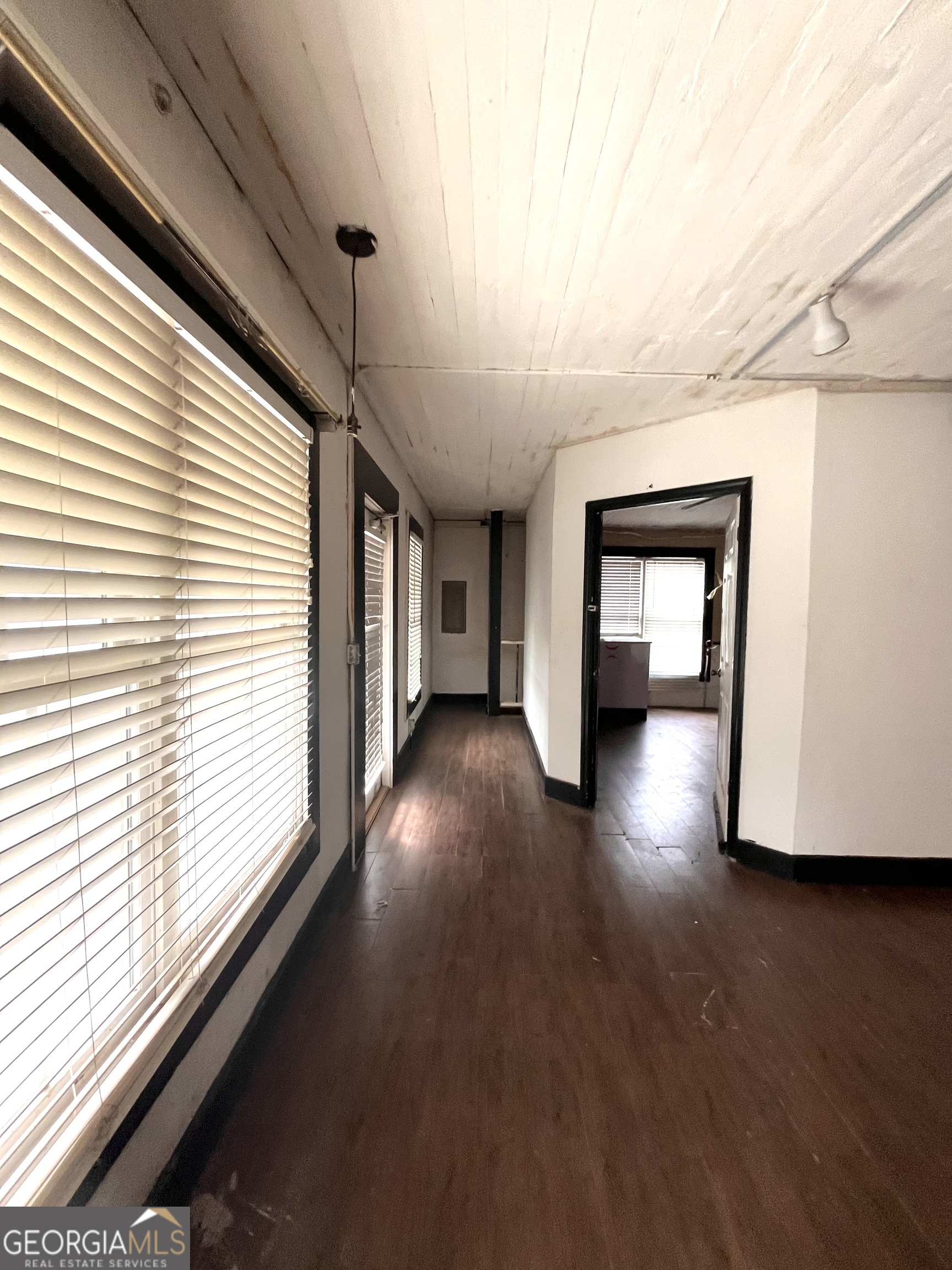 1265 Highway 16 W Newnan GA 30263