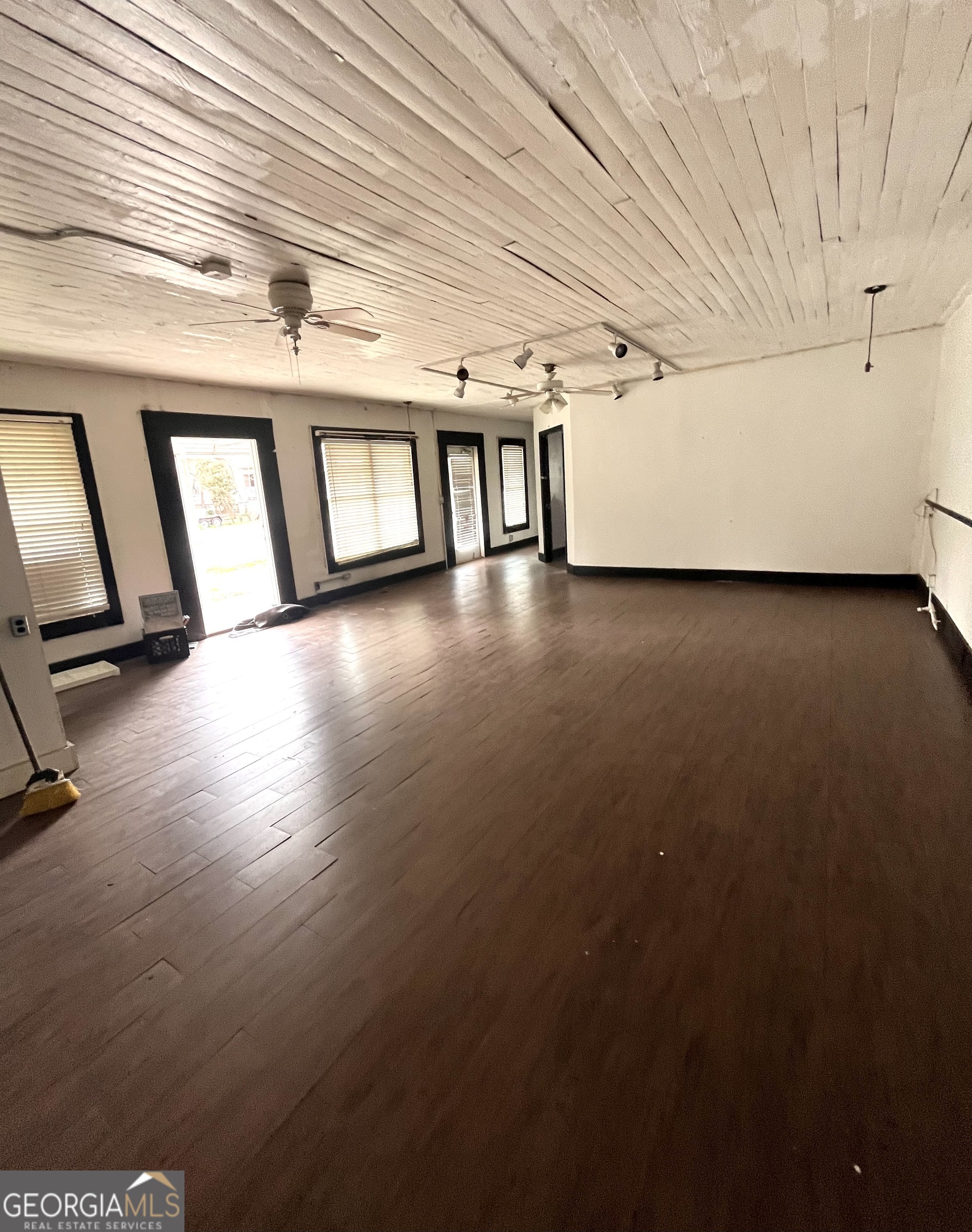 1265 Highway 16 W Newnan GA 30263