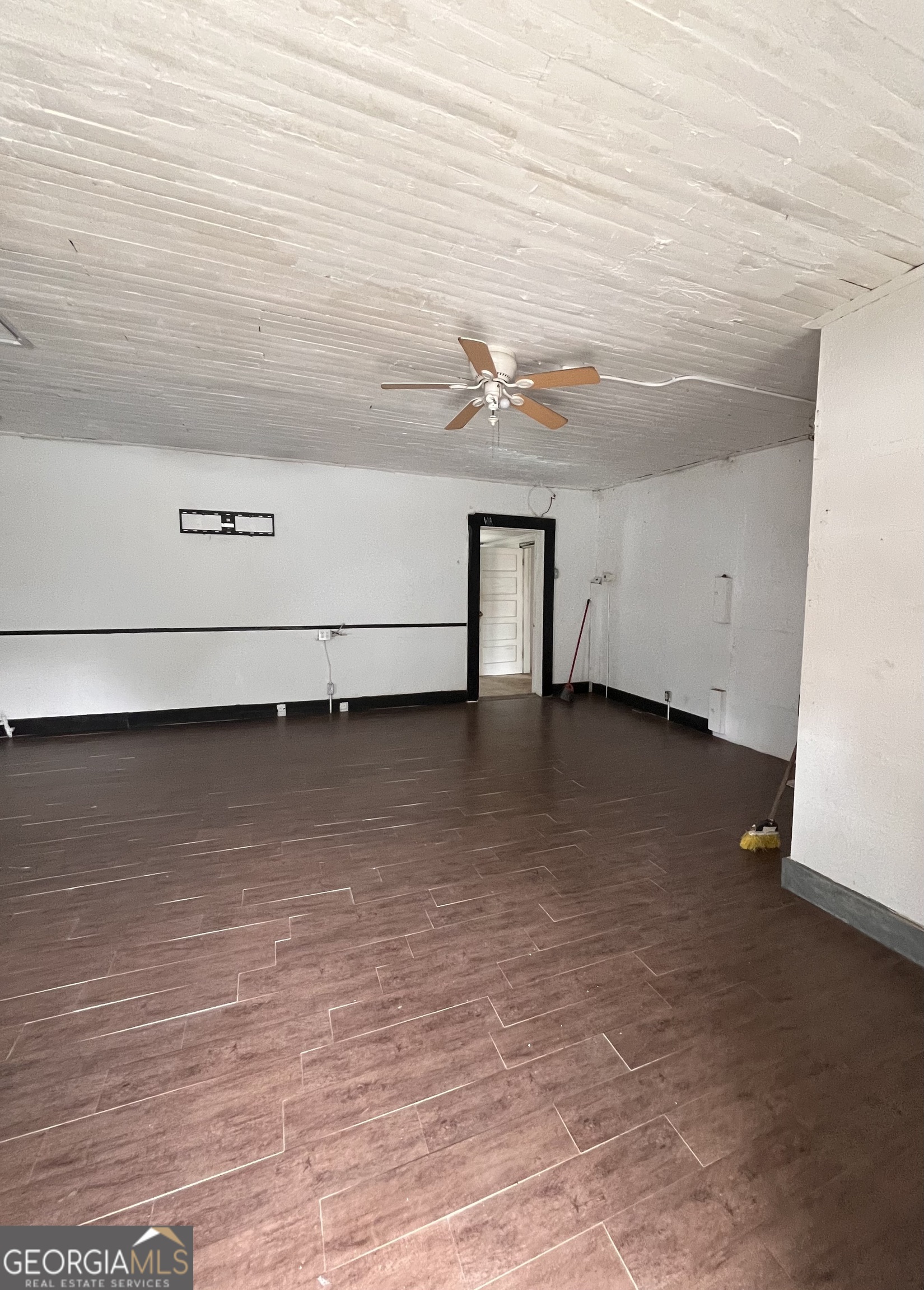 1265 Highway 16 W Newnan GA 30263