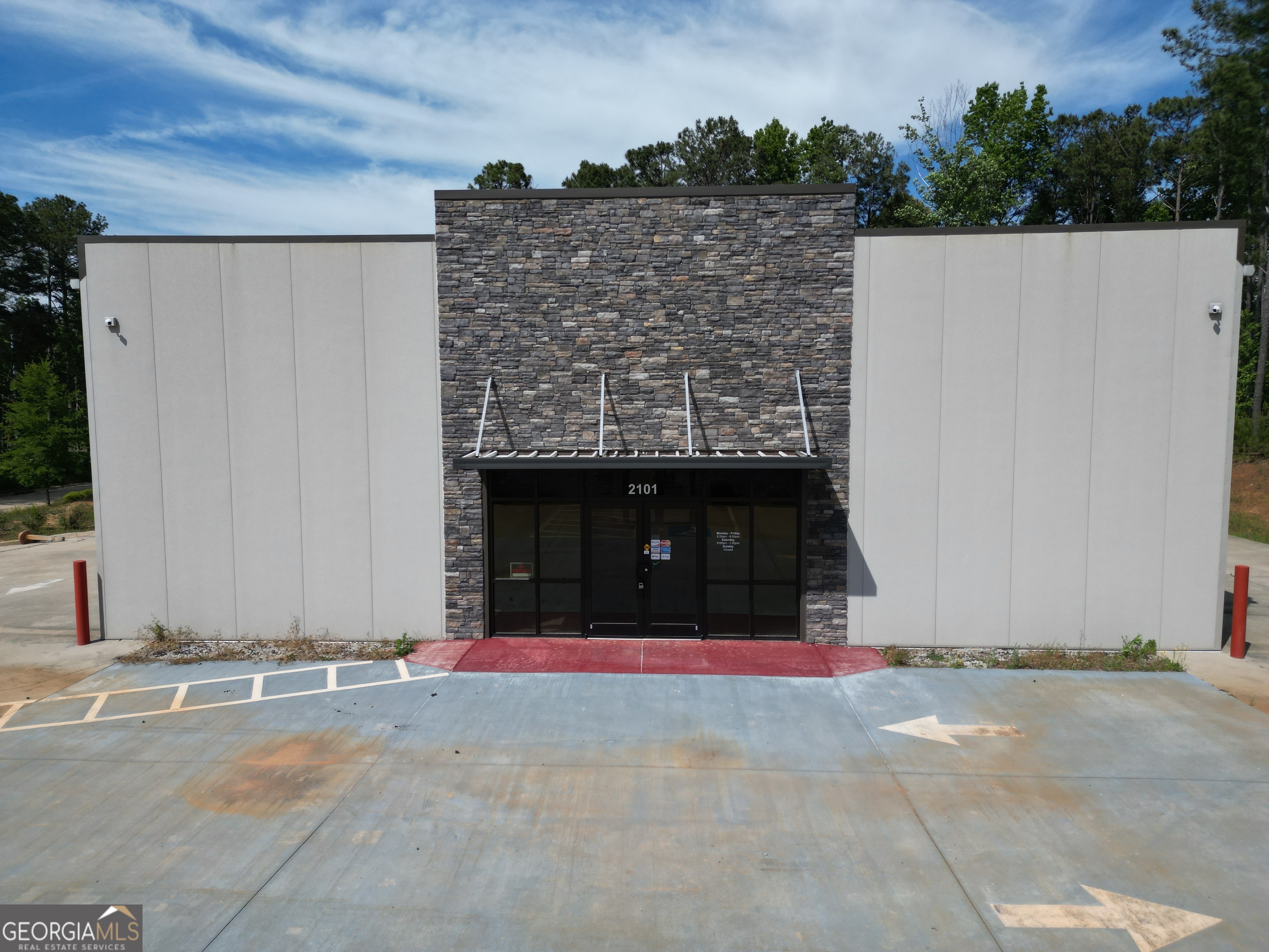 2101 SE Dogwood Ind Circle Conyers GA 30013
