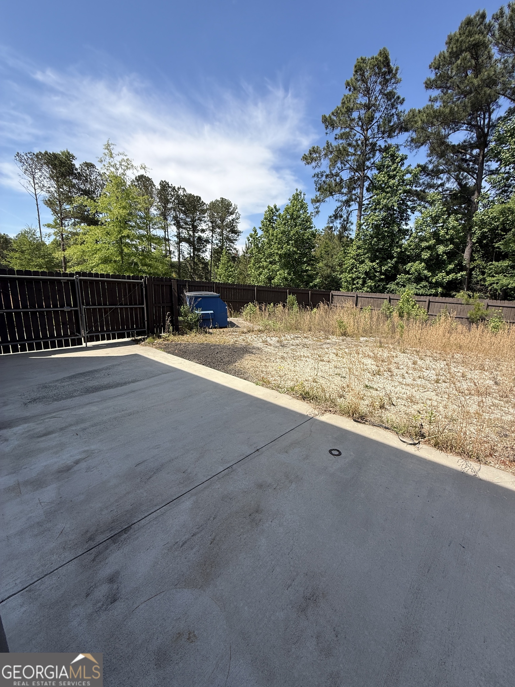 2101 SE Dogwood Ind Circle Conyers GA 30013