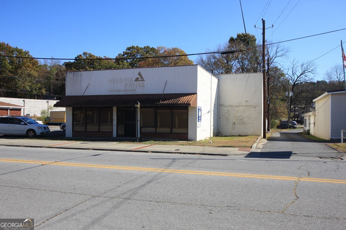 202 N Marble Street Rockmart GA 30153