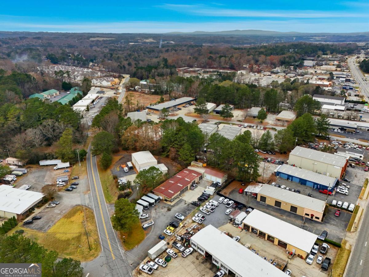 961 Shallowford Road NE Kennesaw GA 30144