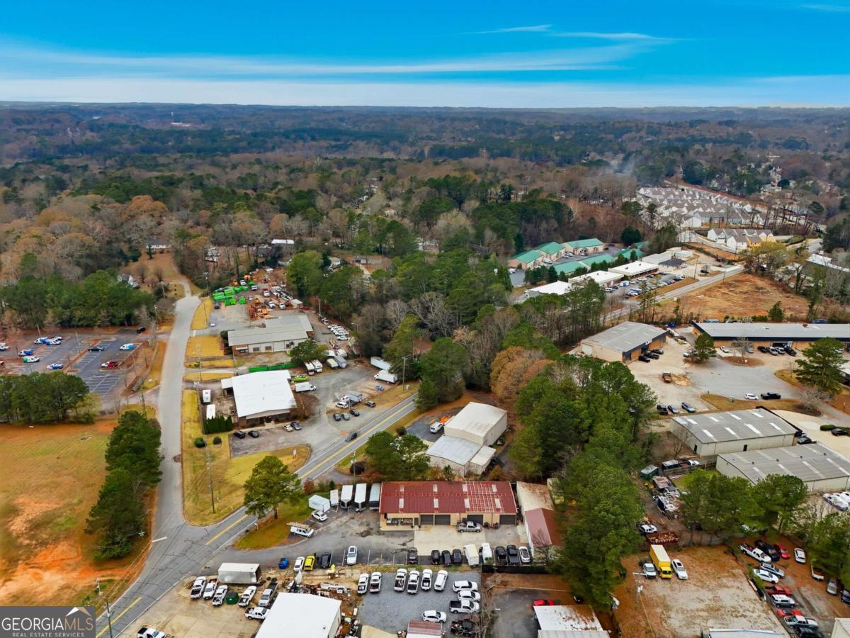 961 Shallowford Road NE Kennesaw GA 30144