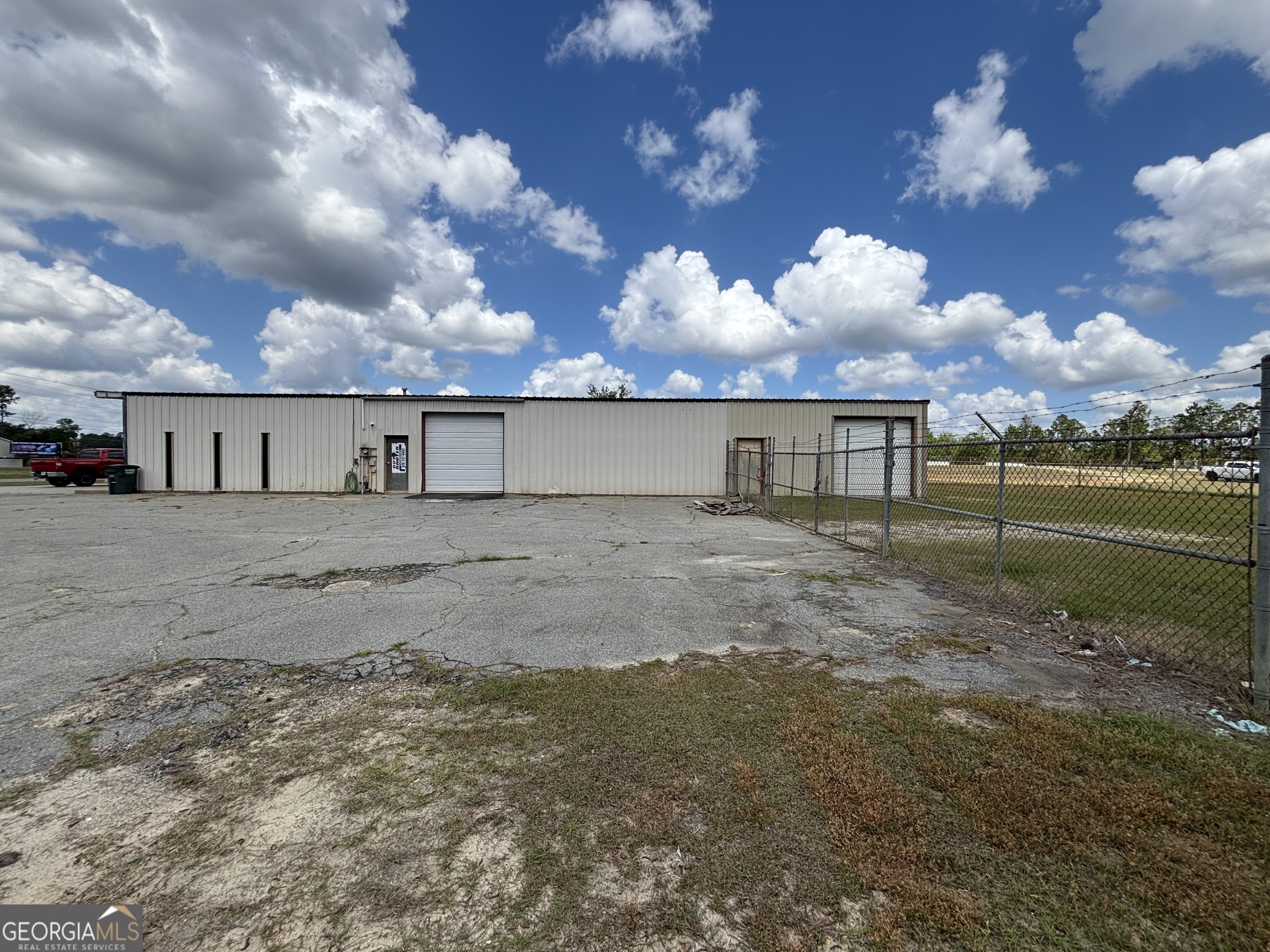 649 Glenwood Road Swainsboro GA 30401