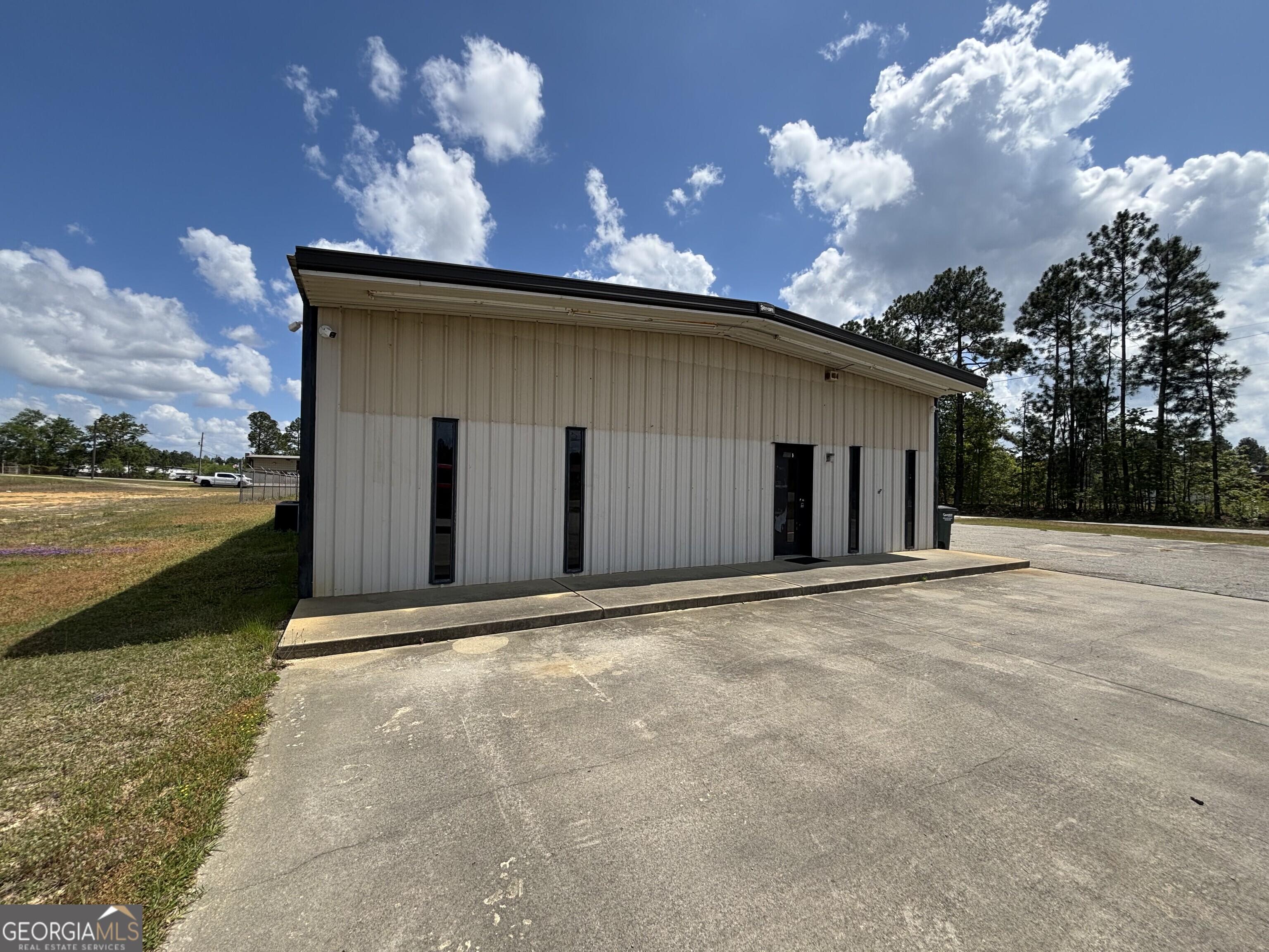 649 Glenwood Road Swainsboro GA 30401