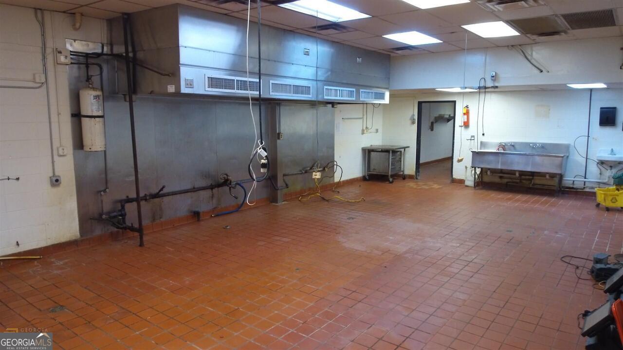 1707 N Expressway Griffin GA 30223
