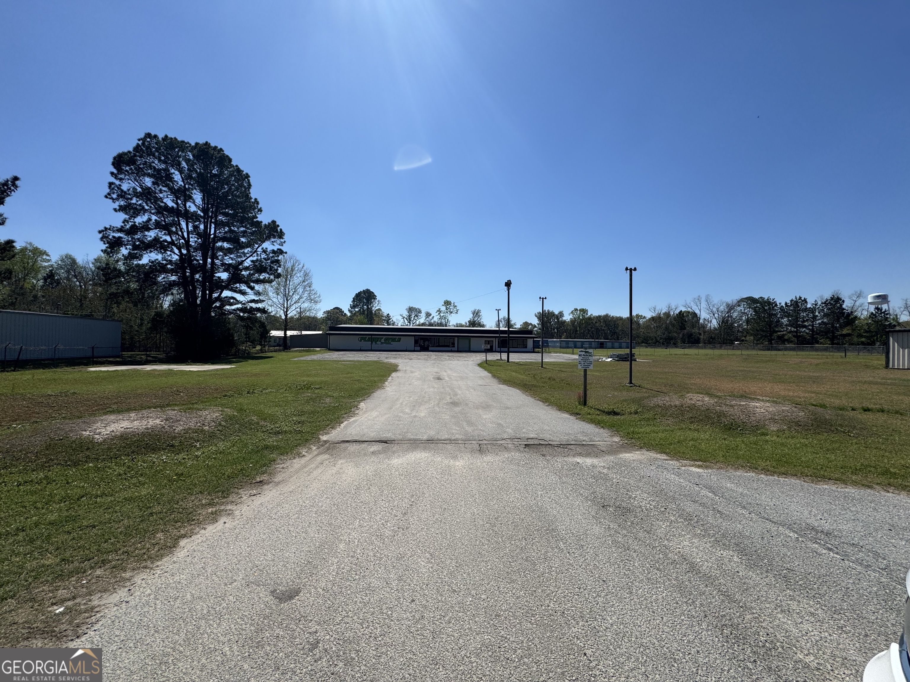 6982 Us Highway 280 Hagan GA 30429