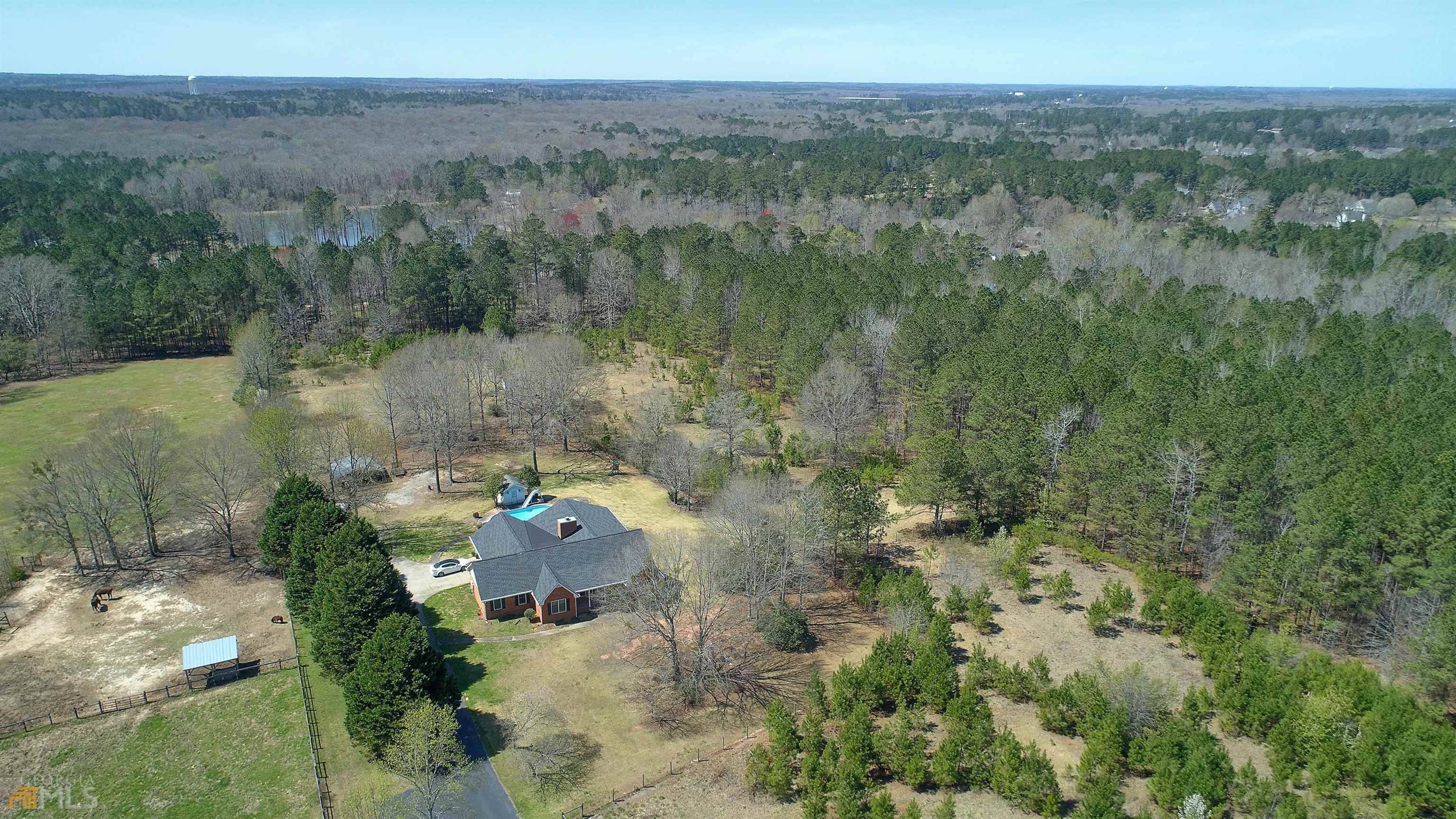 1493 Highway 74 Senoia GA 30276