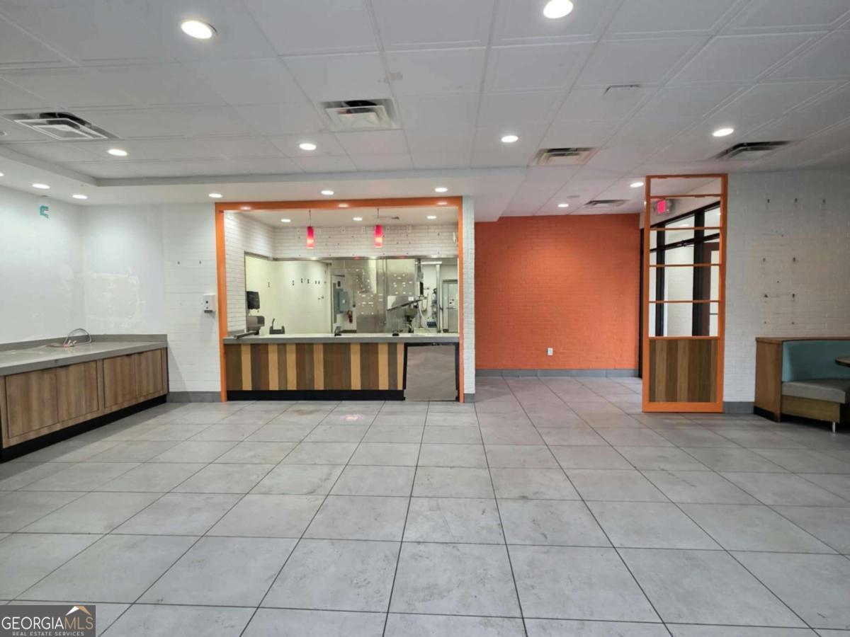 1013 N 19 Highway Thomaston GA 30286