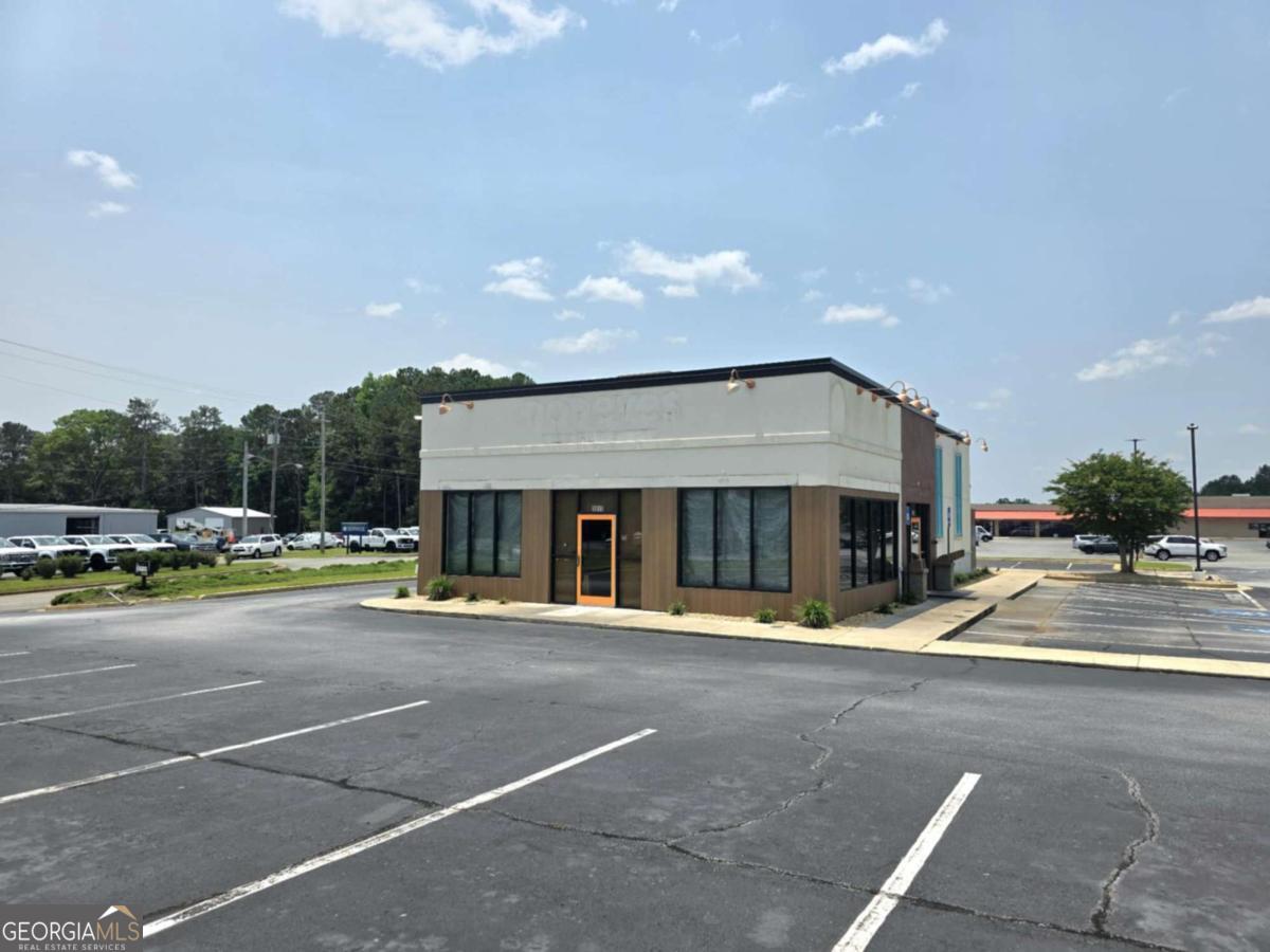 1013 N 19 Highway Thomaston GA 30286
