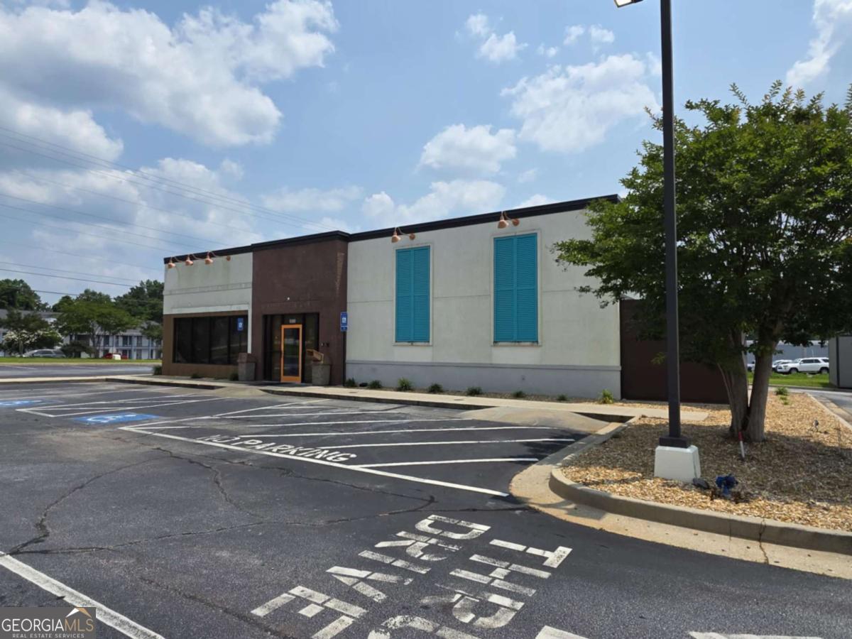 1013 N 19 Highway Thomaston GA 30286