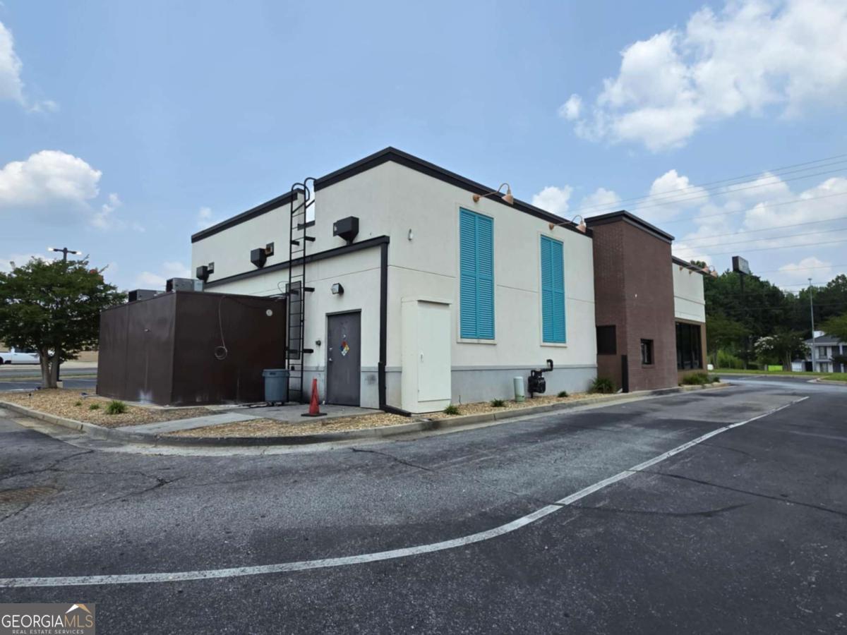 1013 N 19 Highway Thomaston GA 30286