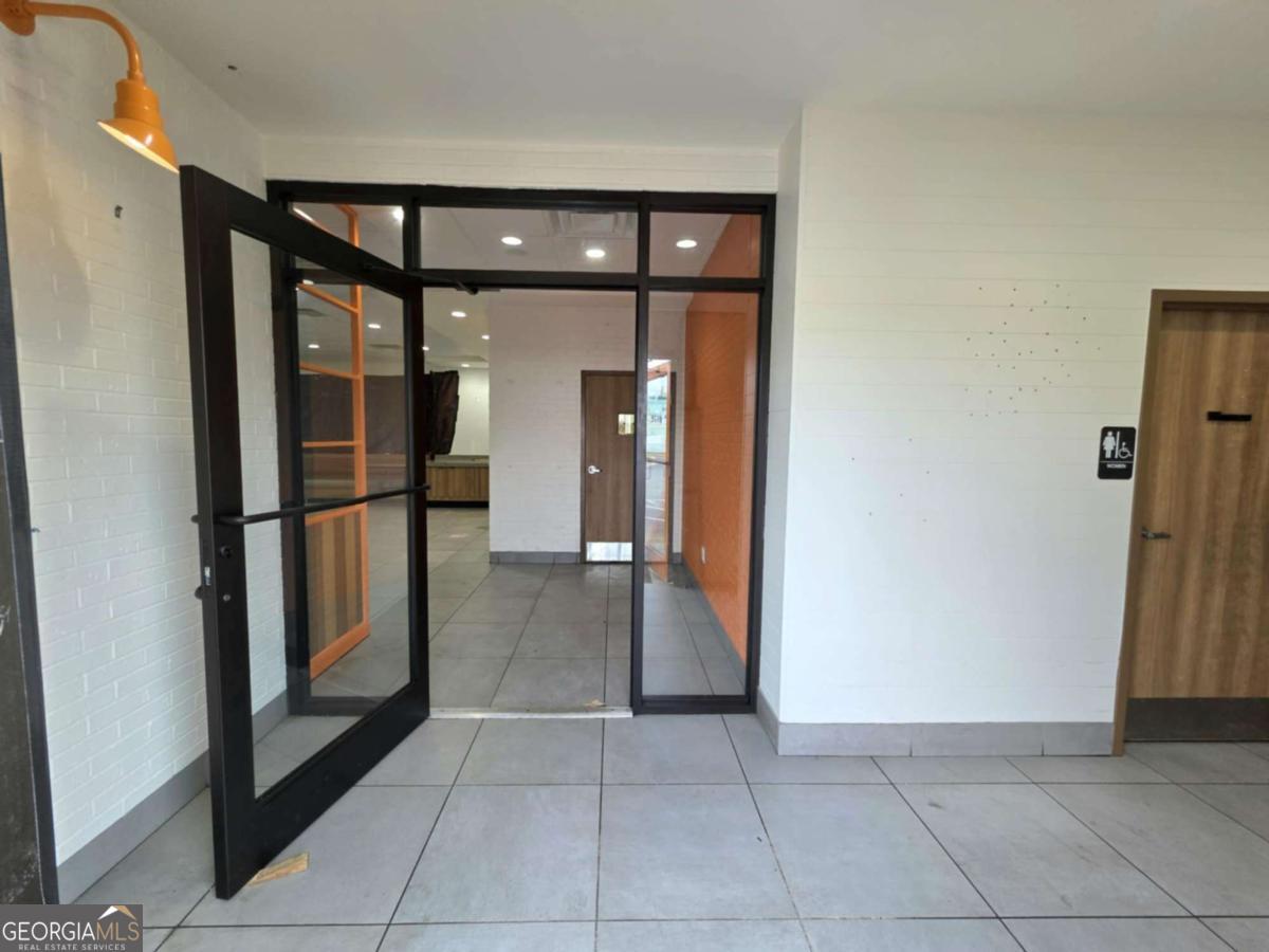1013 N 19 Highway Thomaston GA 30286