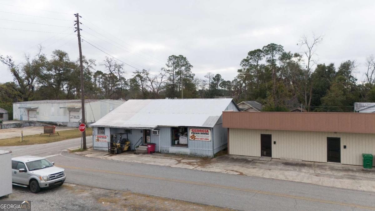 213 SE Park Baxley GA 31513
