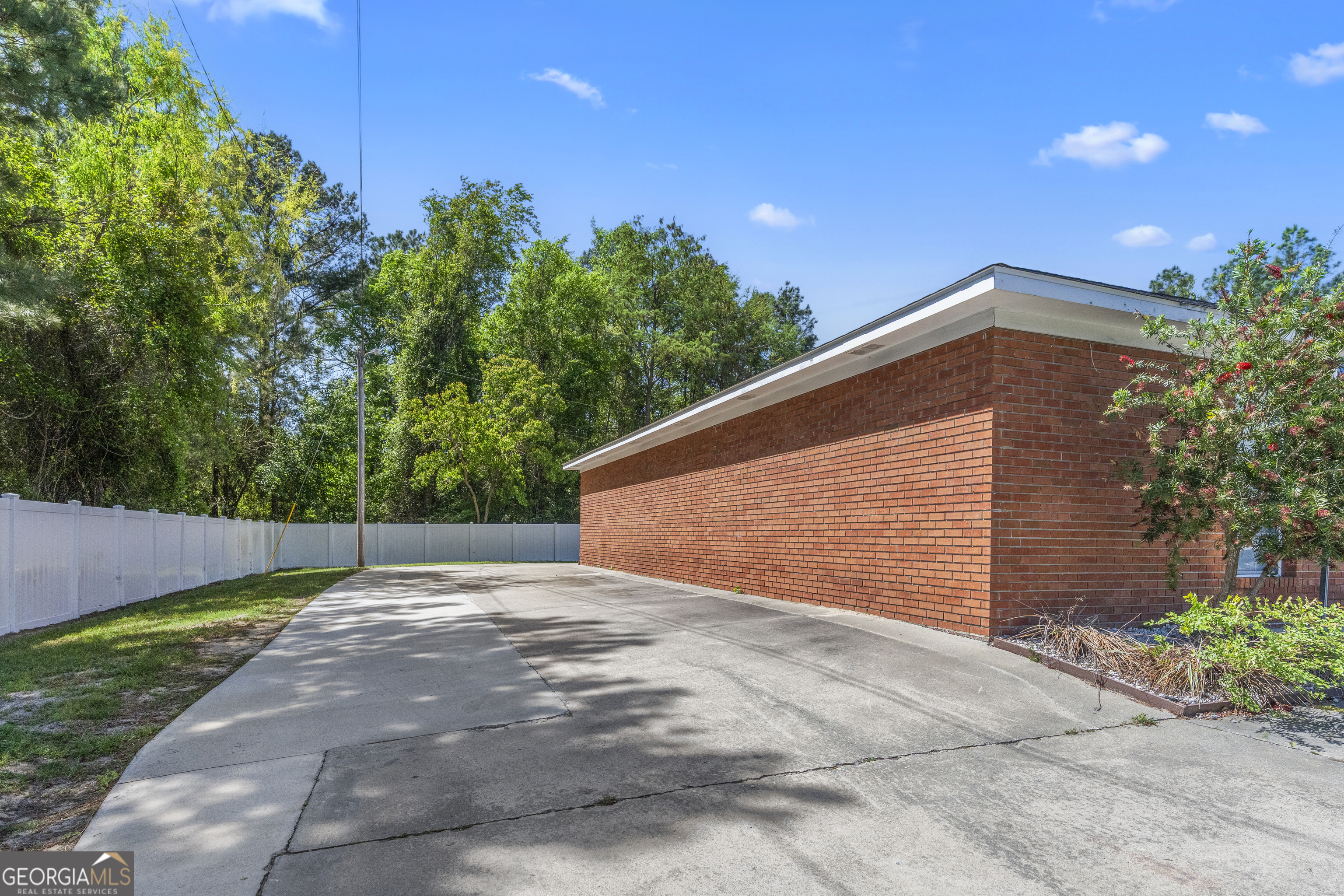 1245 S First Street Jesup GA 31545