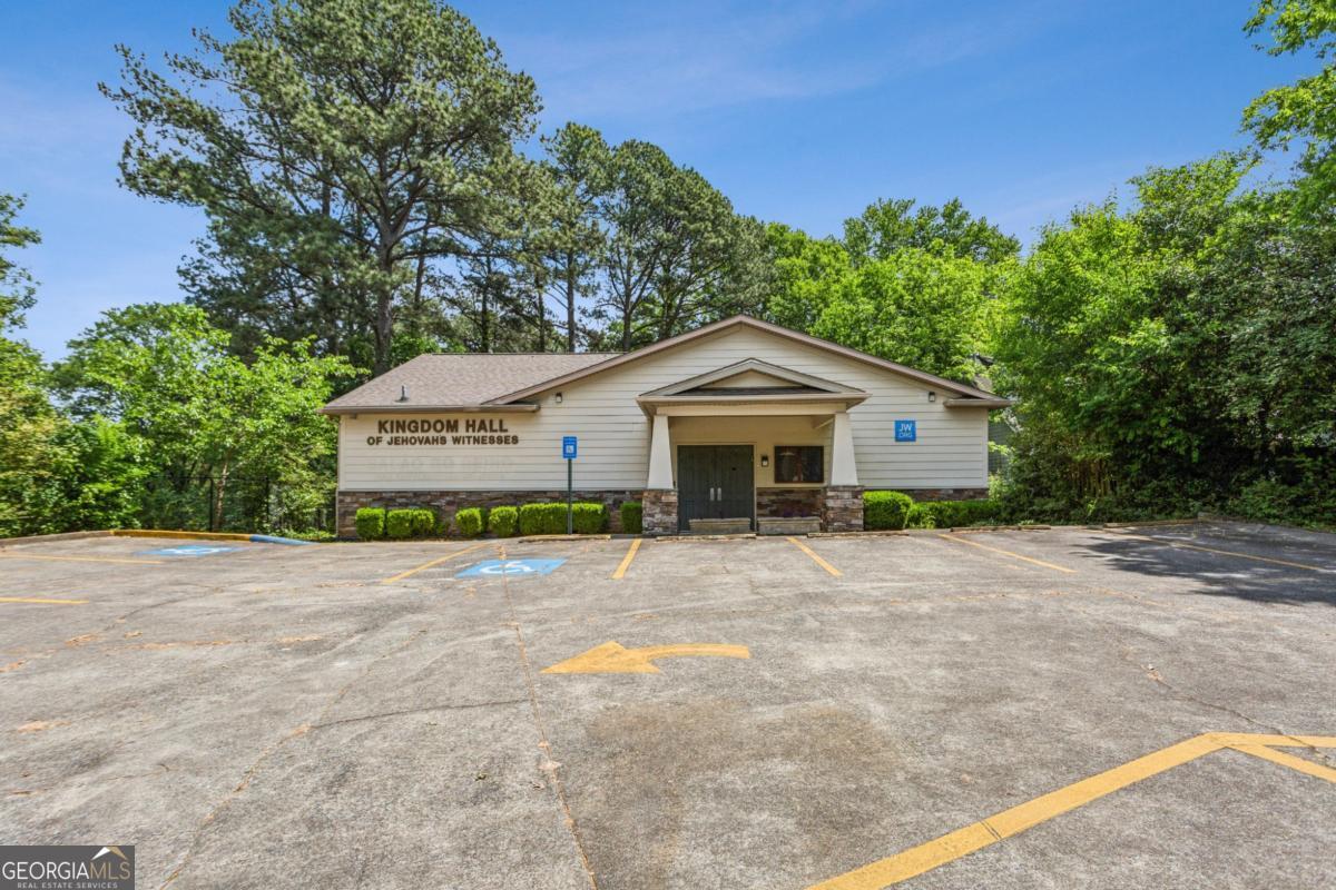 1184 Davis Place NW Atlanta GA 30318