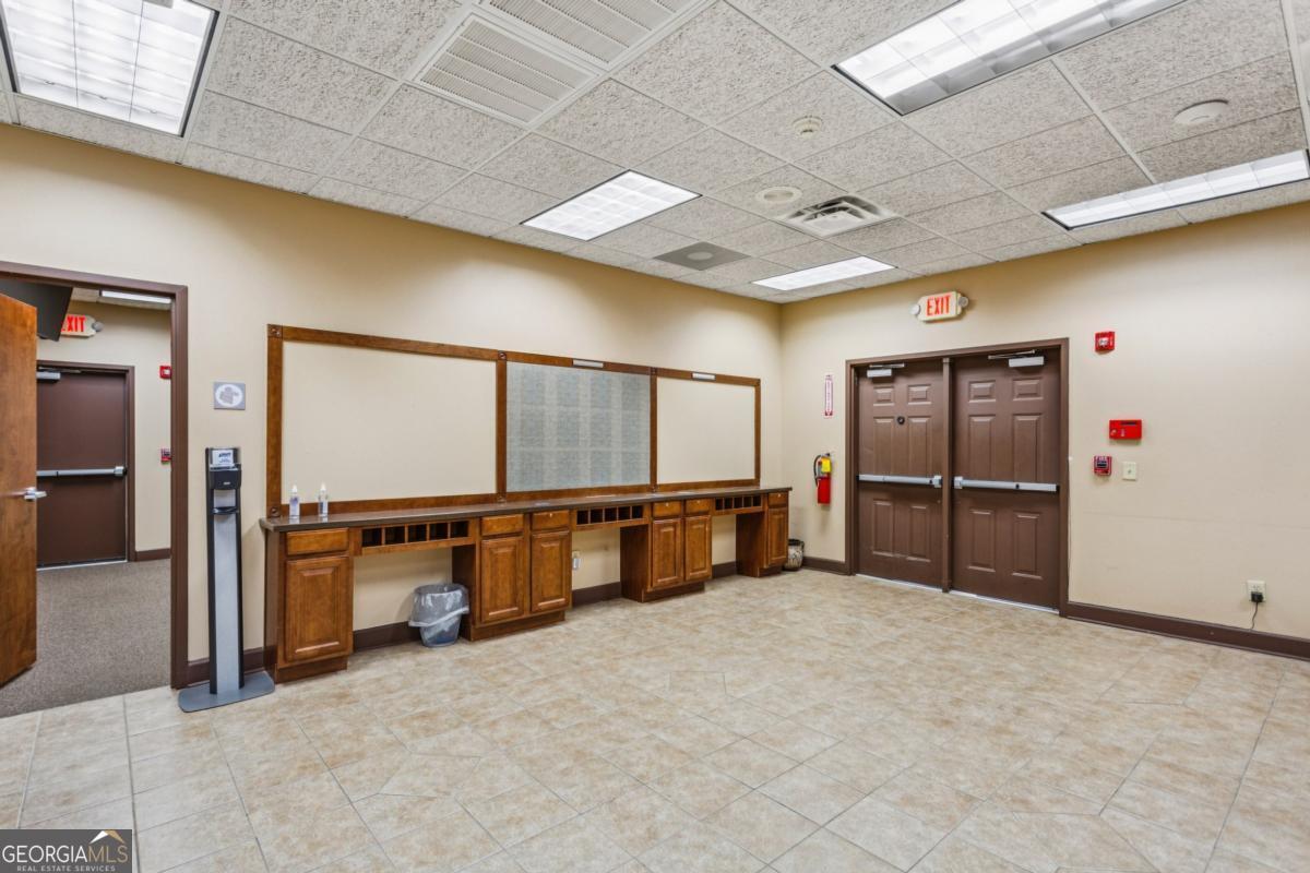 1184 Davis Place NW Atlanta GA 30318