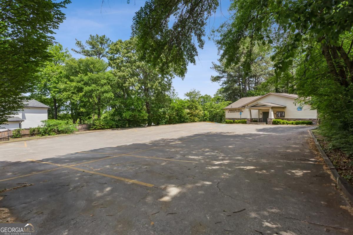 1184 Davis Place NW Atlanta GA 30318