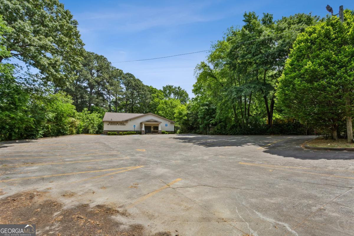 1184 Davis Place NW Atlanta GA 30318