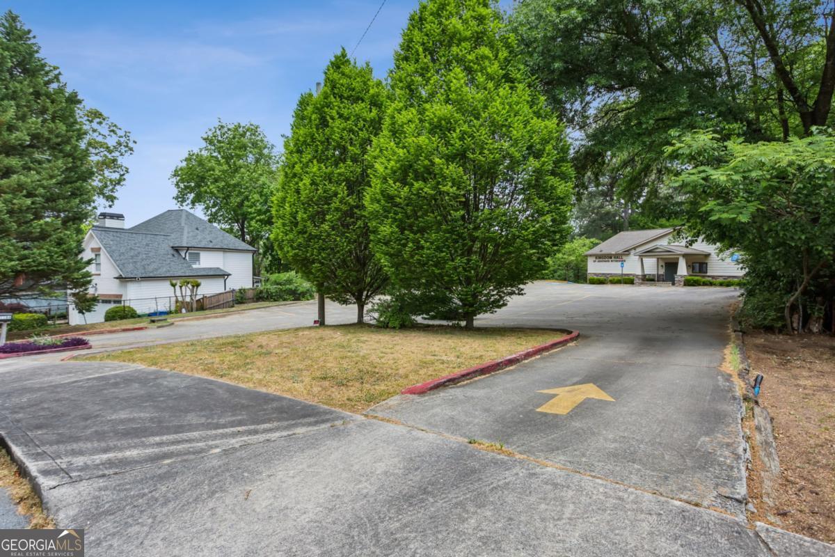1184 Davis Place NW Atlanta GA 30318