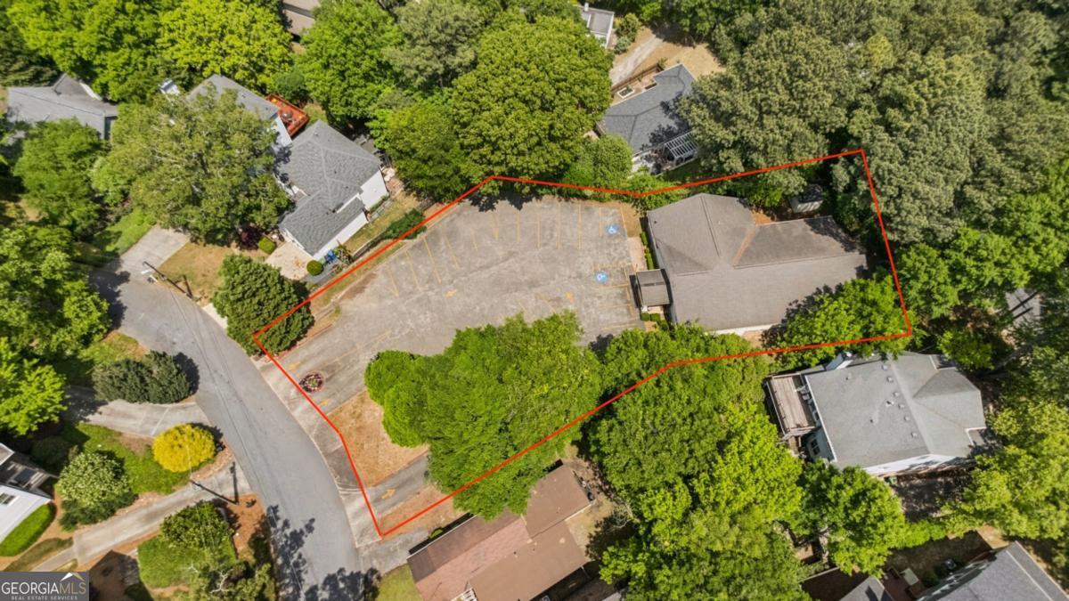 1184 Davis Place NW Atlanta GA 30318