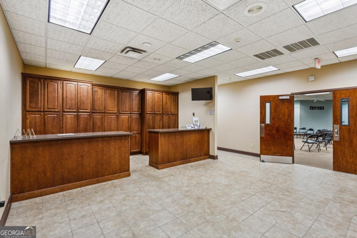 1184 Davis Place NW Atlanta GA 30318