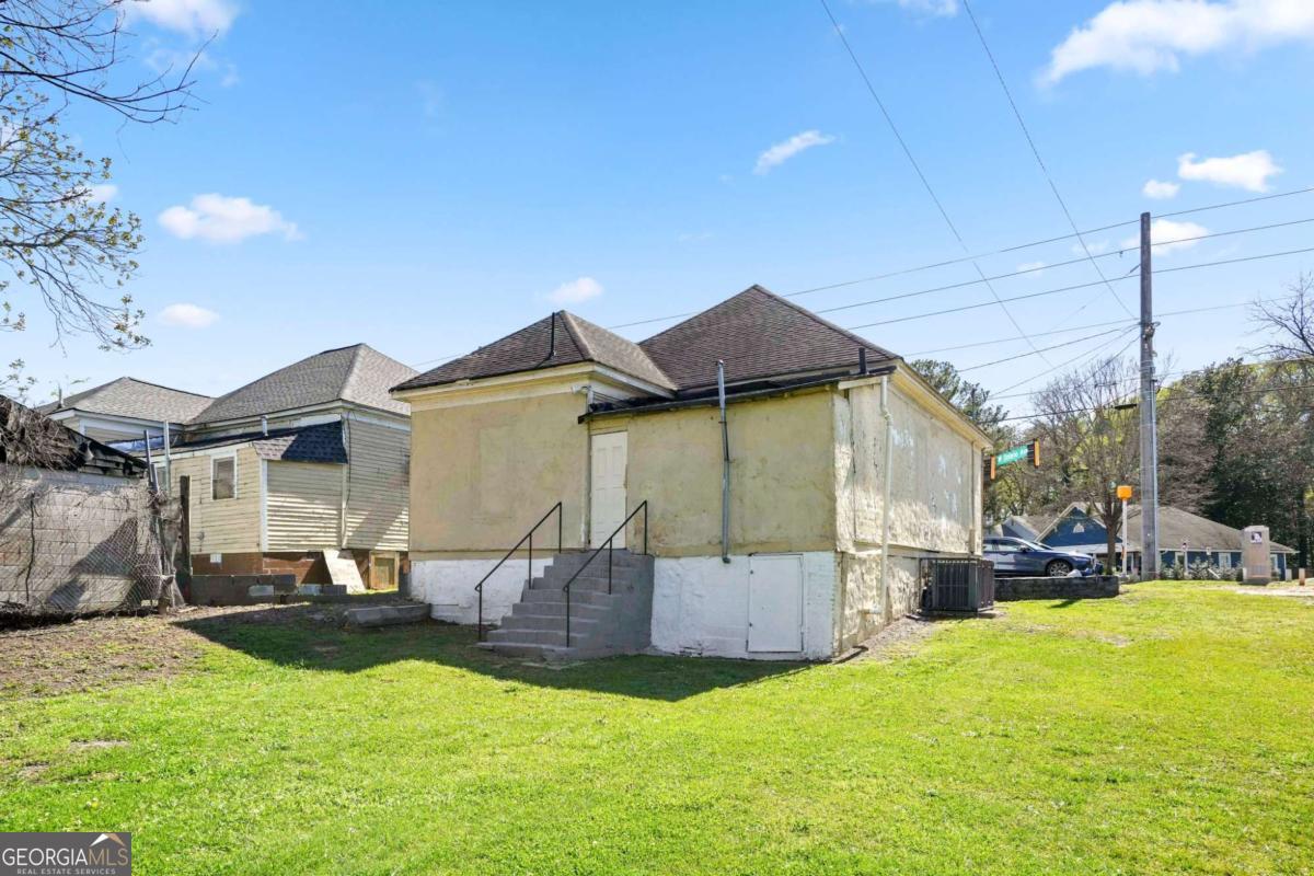1583 Ralph David Abernathy Boulevard SW Atlanta GA 30310