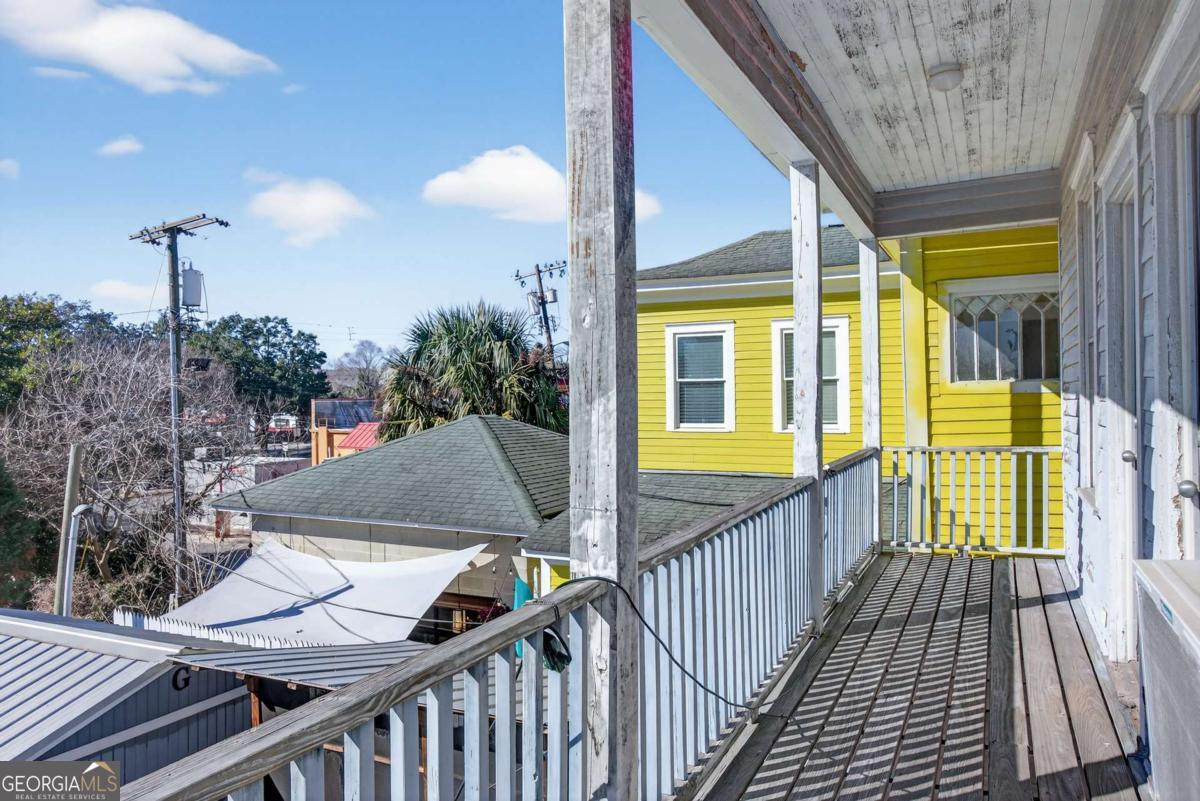 11 E 41st Street Savannah GA 31401