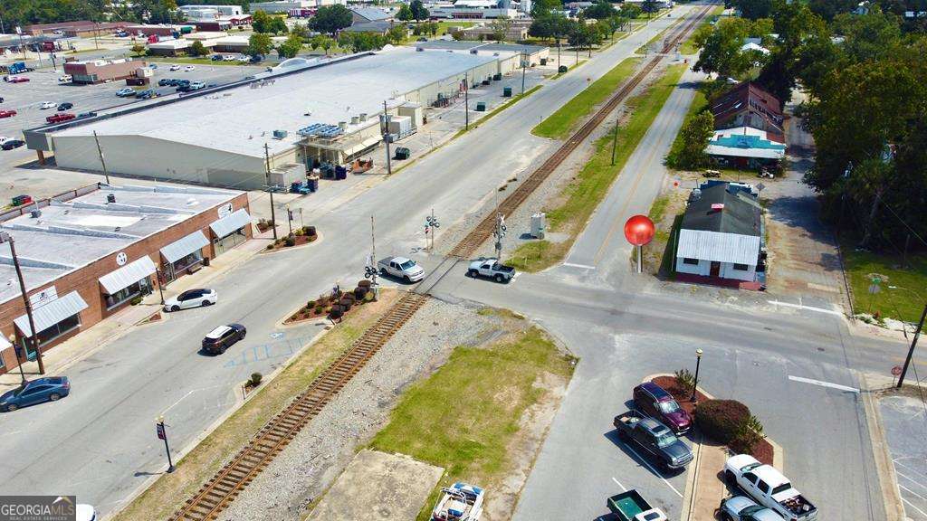 21 Fair Street Baxley GA 31513