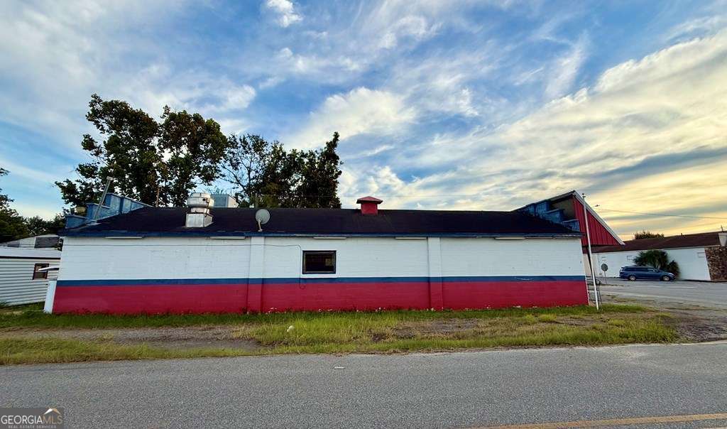 21 Fair Street Baxley GA 31513