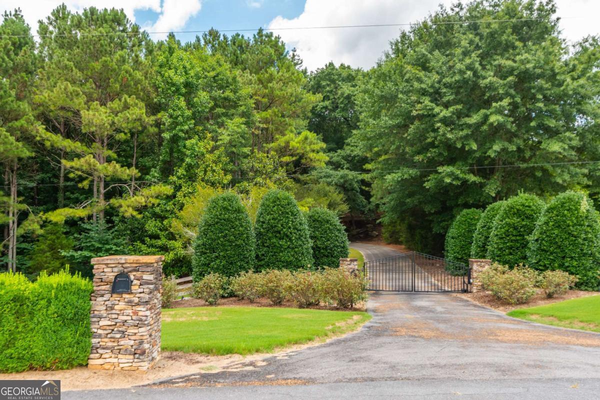 565 Owens Gin Road NE Calhoun GA 30701
