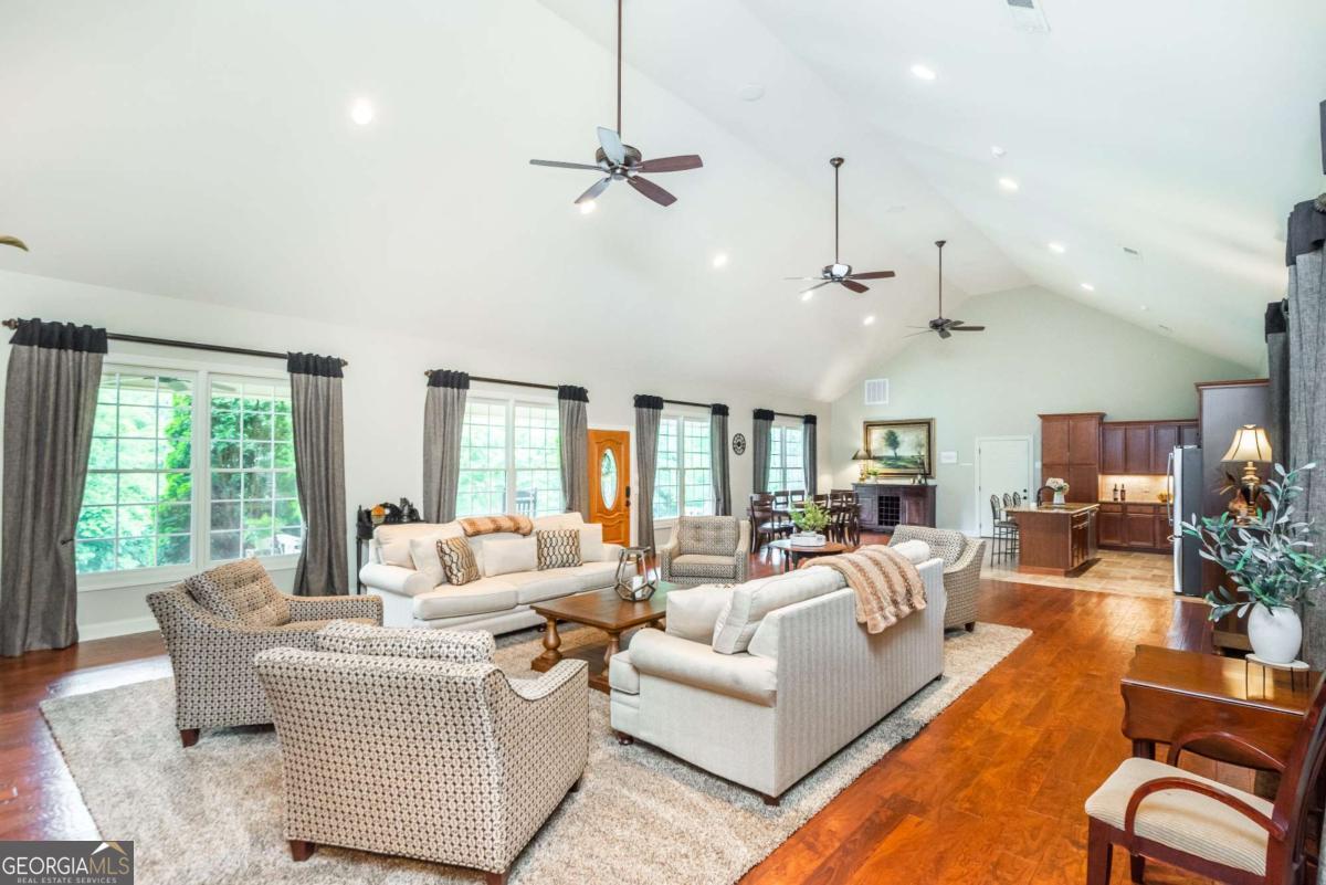 565 Owens Gin Road NE Calhoun GA 30701