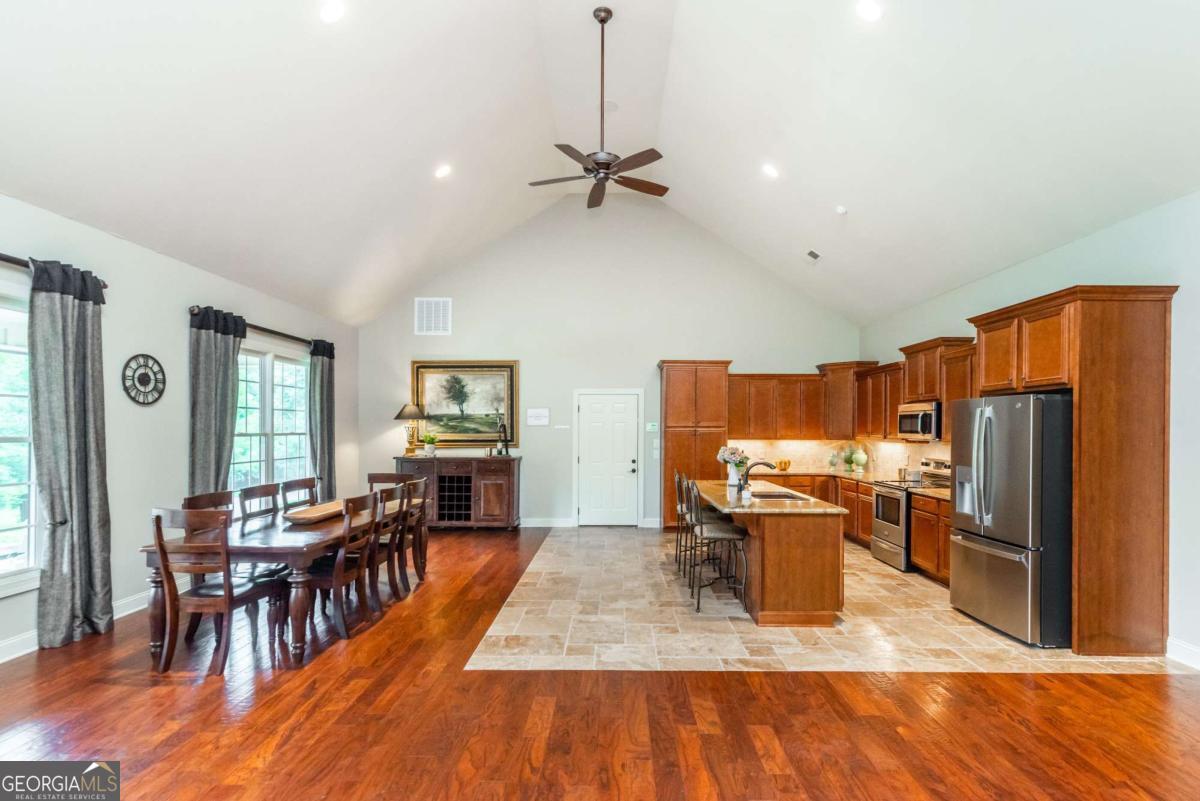 565 Owens Gin Road NE Calhoun GA 30701