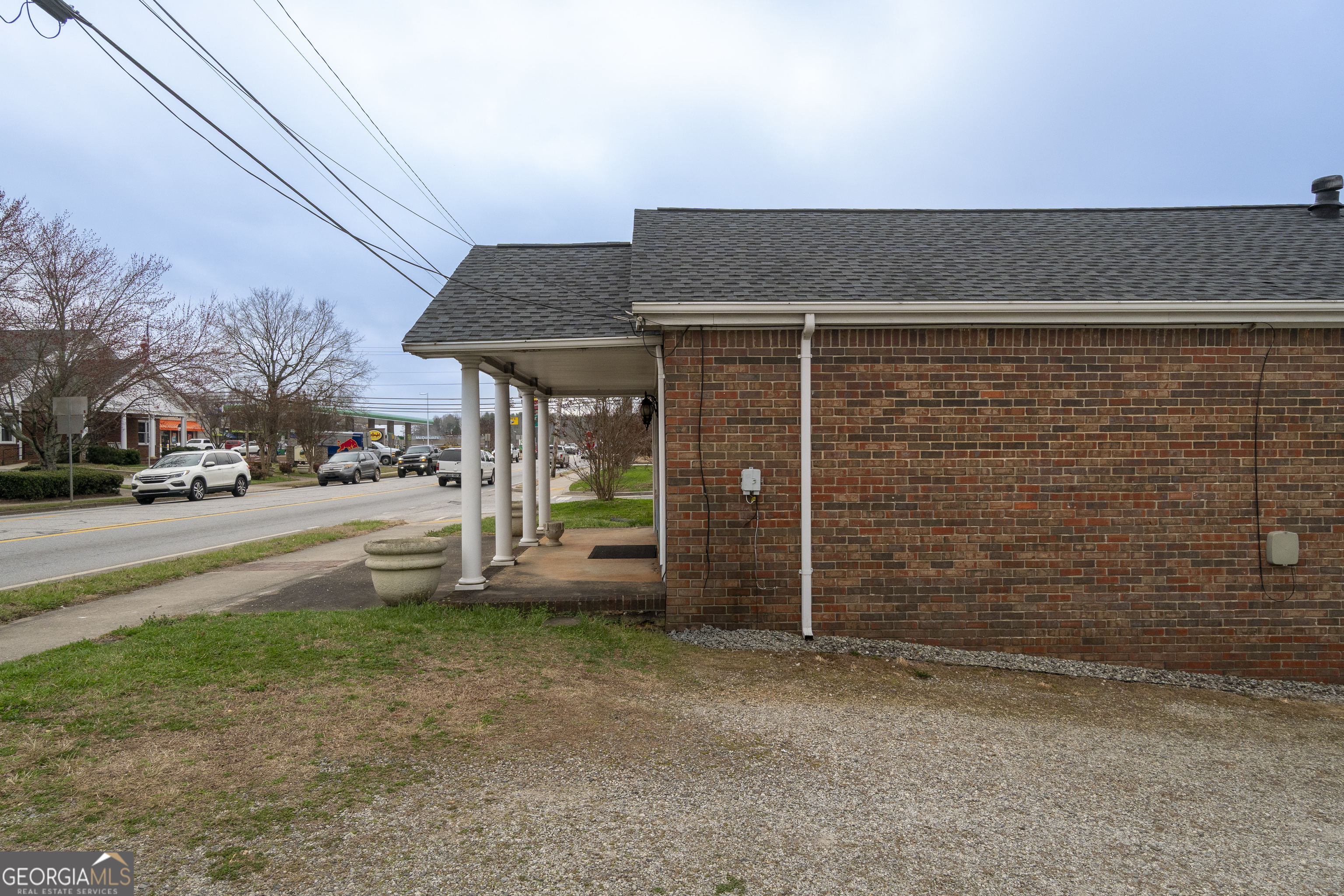 60 S Main Street Cleveland GA 30528