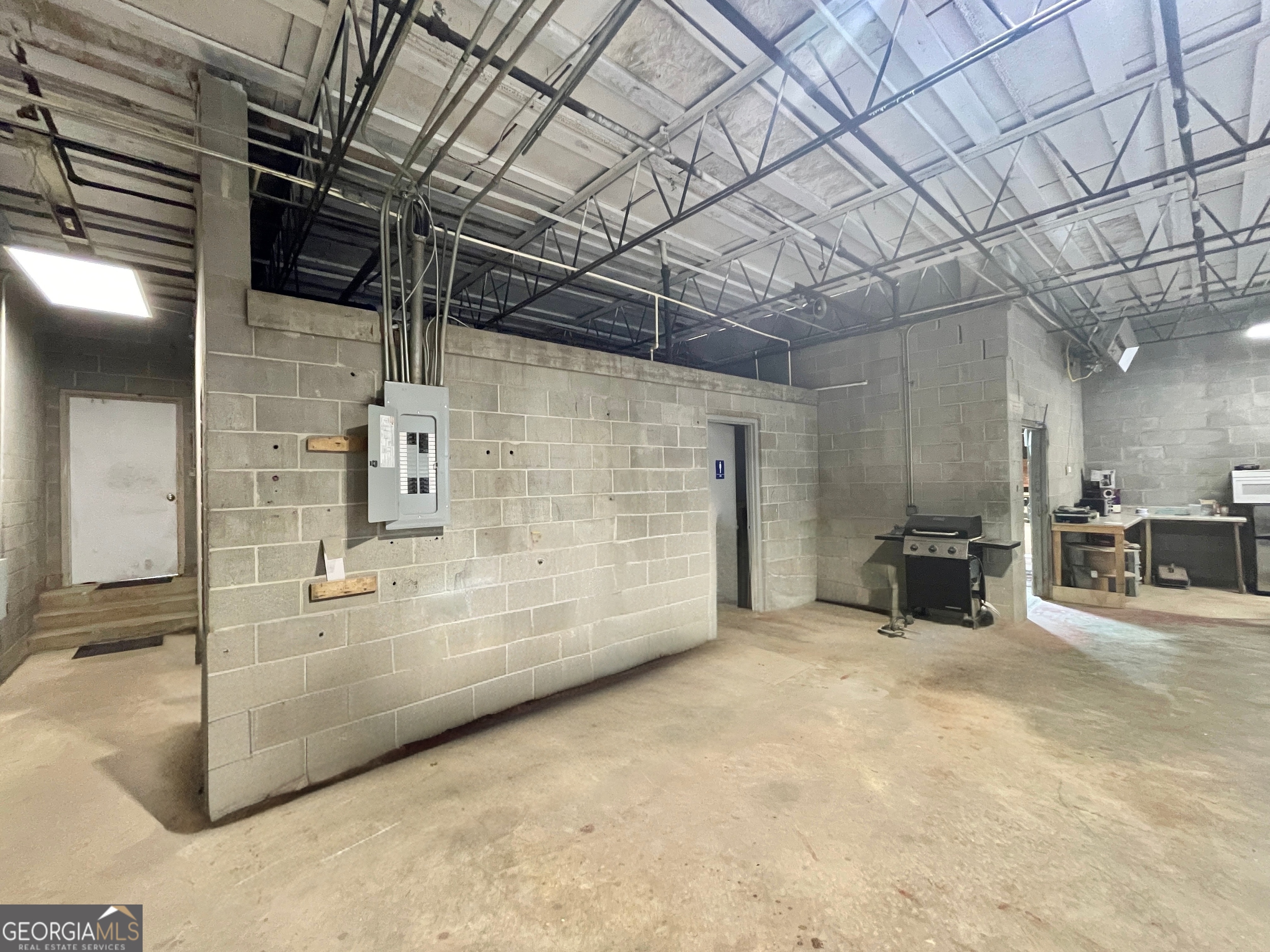 156 Pleasant Valley Road Woodland GA 31836