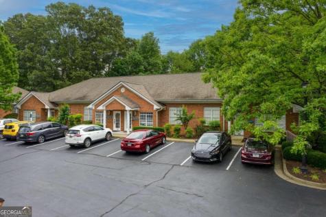 413 Creekstone Ridge Woodstock GA 30188