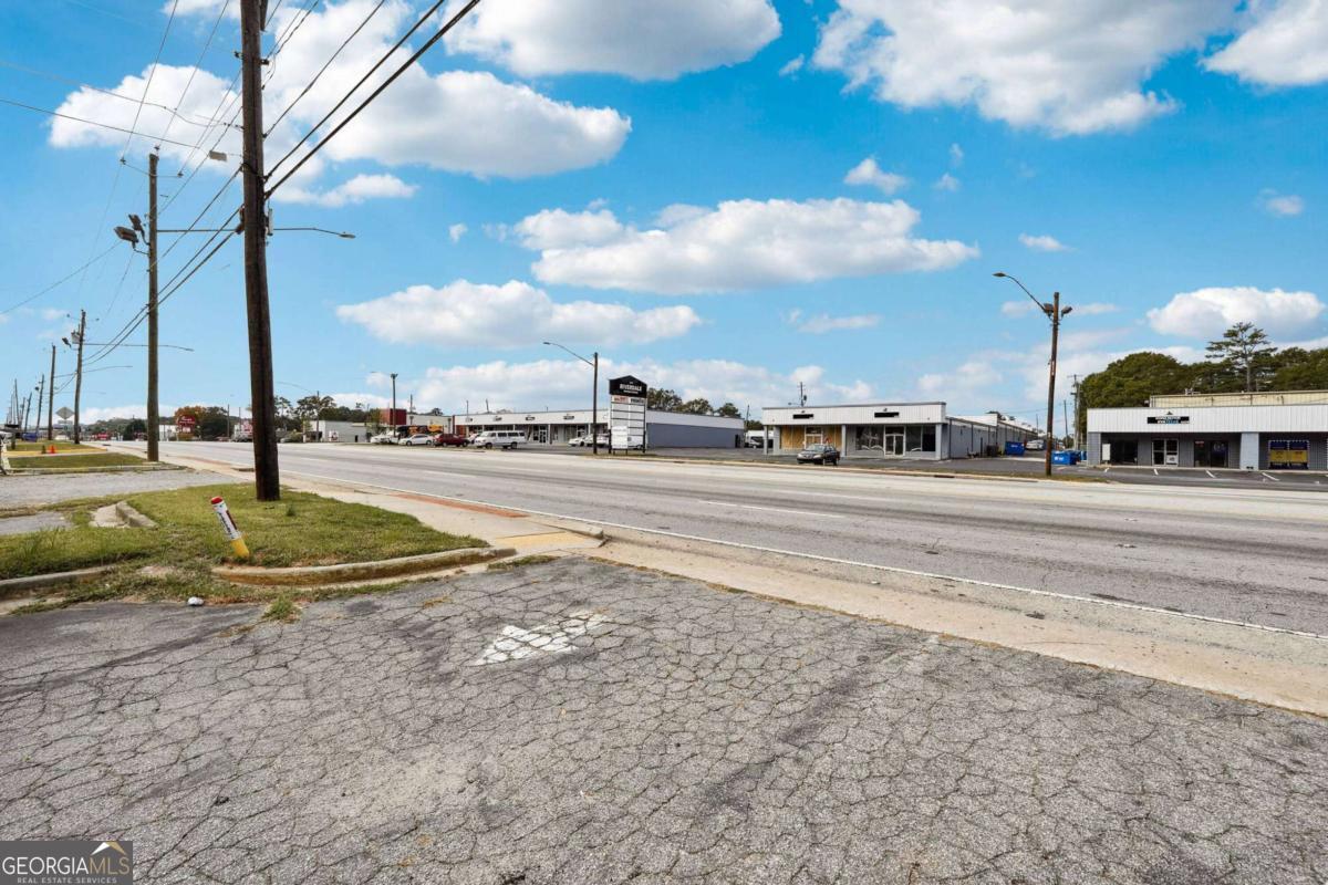6474 Highway 85 Riverdale GA 30274