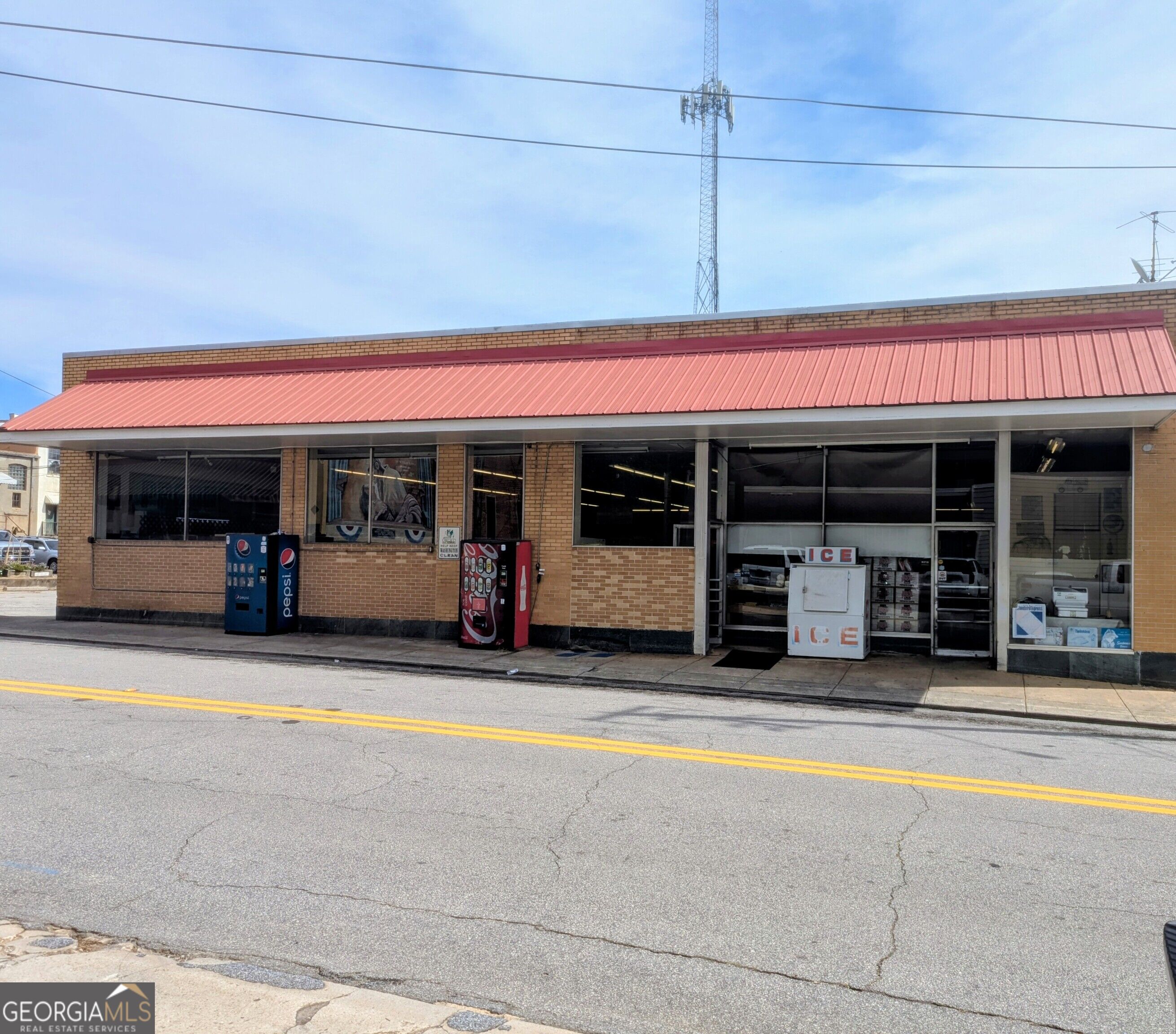 115 Spring Washington GA 30673