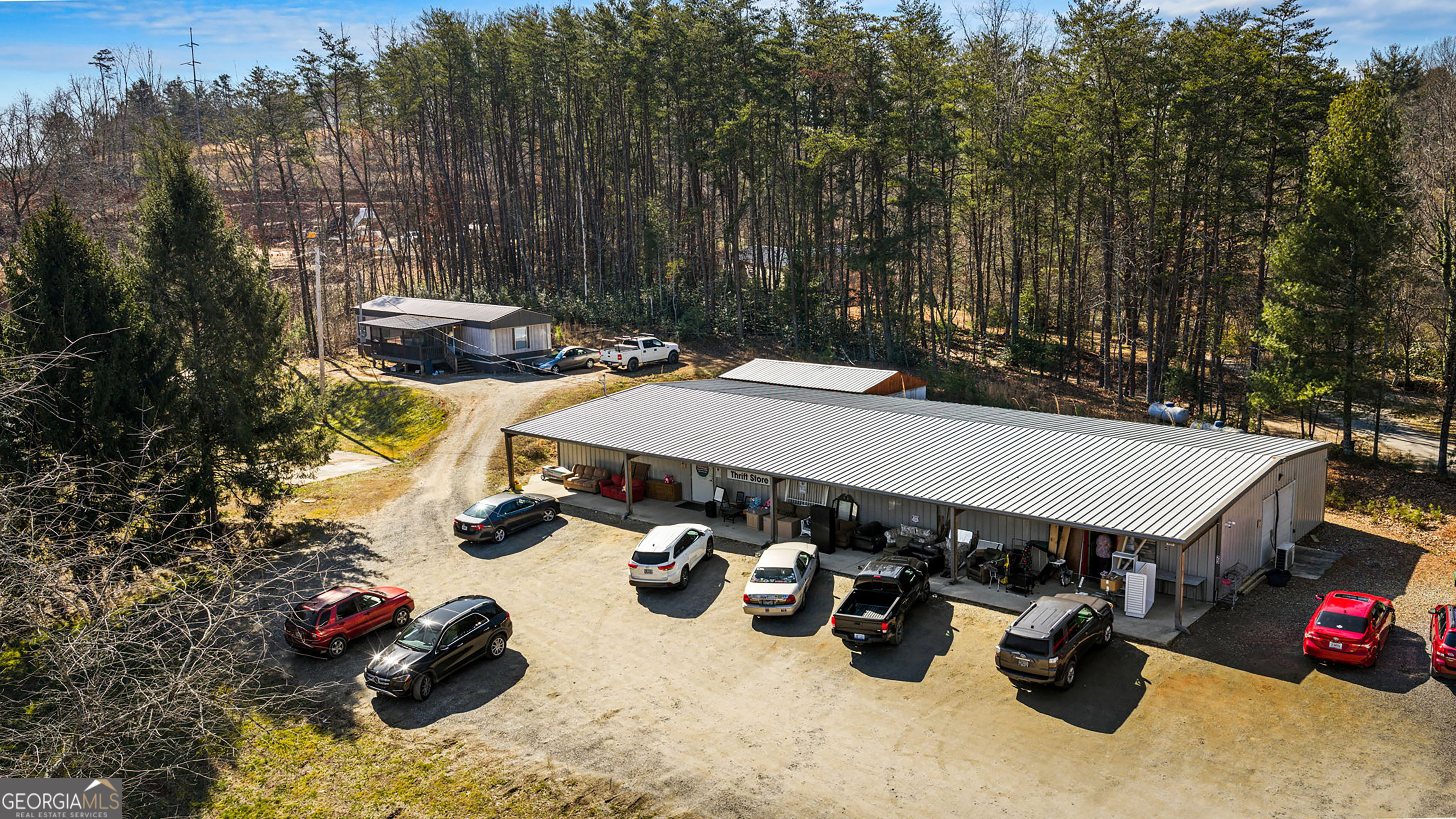 27 Shields Road Mineral Bluff GA 30559