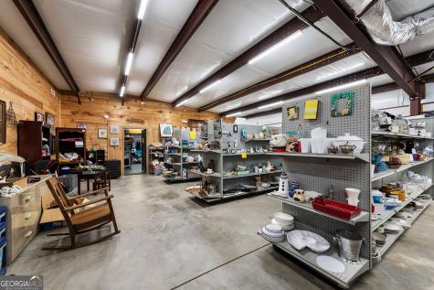 27 Shields Road Mineral Bluff GA 30559
