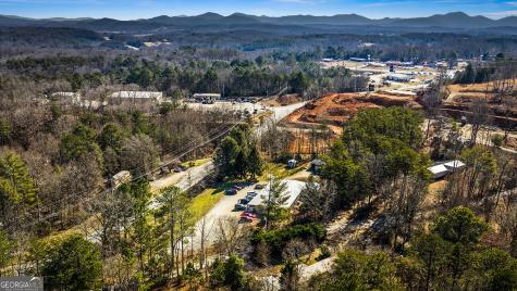 27 Shields Road Mineral Bluff GA 30559