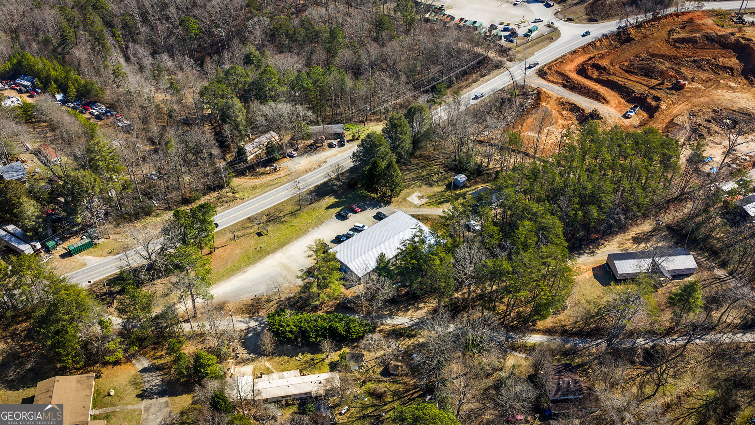 27 Shields Road Mineral Bluff GA 30559