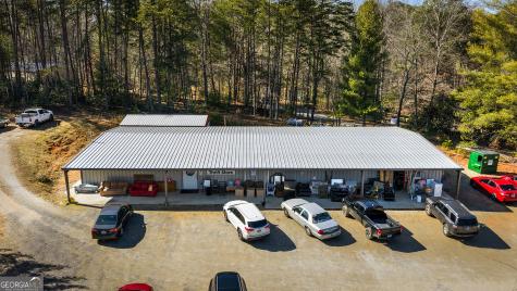 27 Shields Road Mineral Bluff GA 30559