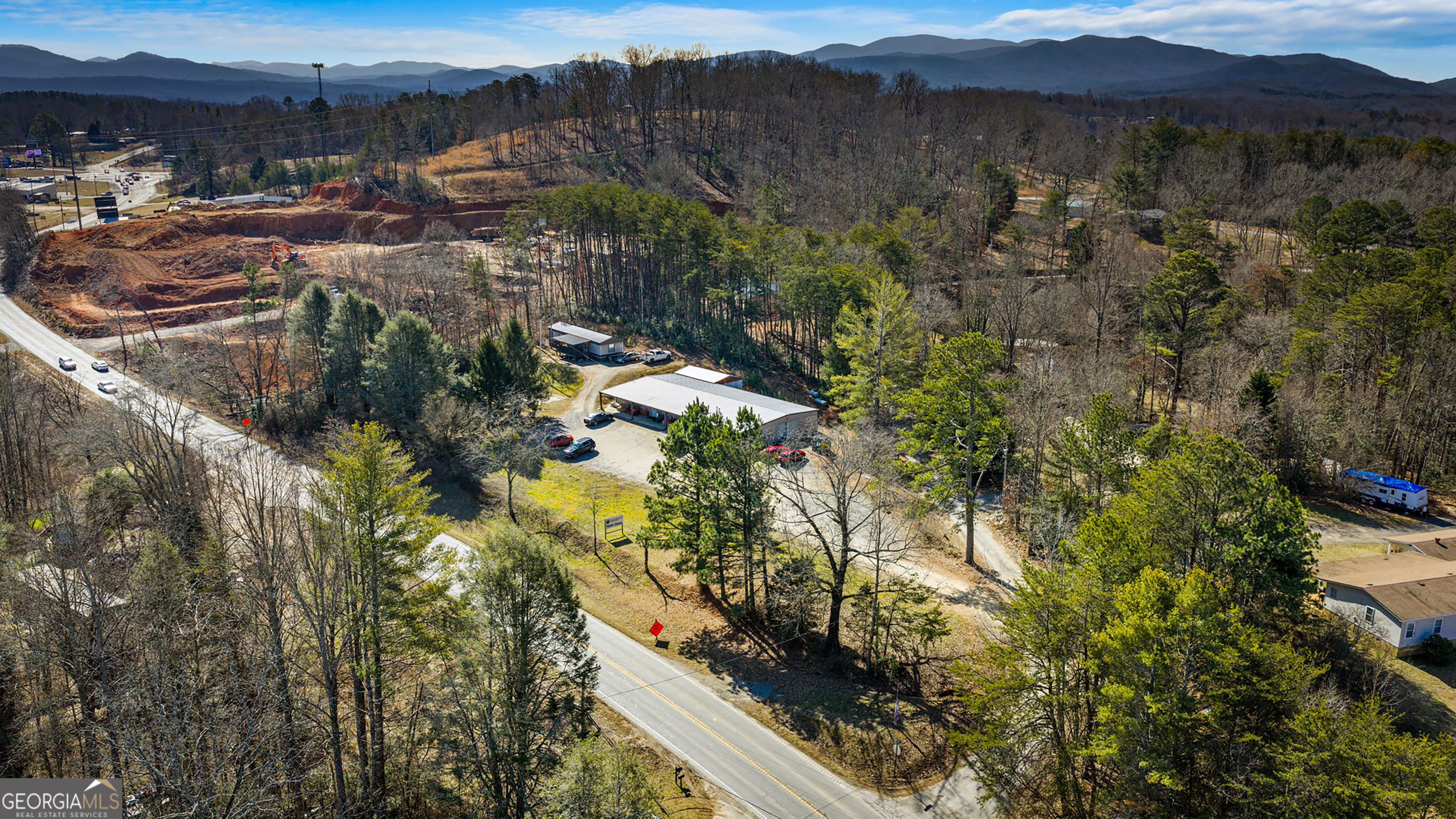 27 Shields Road Mineral Bluff GA 30559
