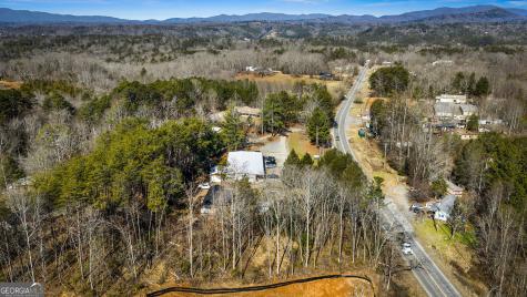 27 Shields Road Mineral Bluff GA 30559