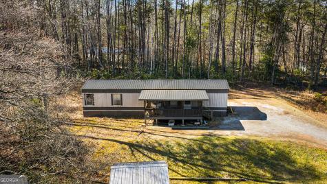 27 Shields Road Mineral Bluff GA 30559