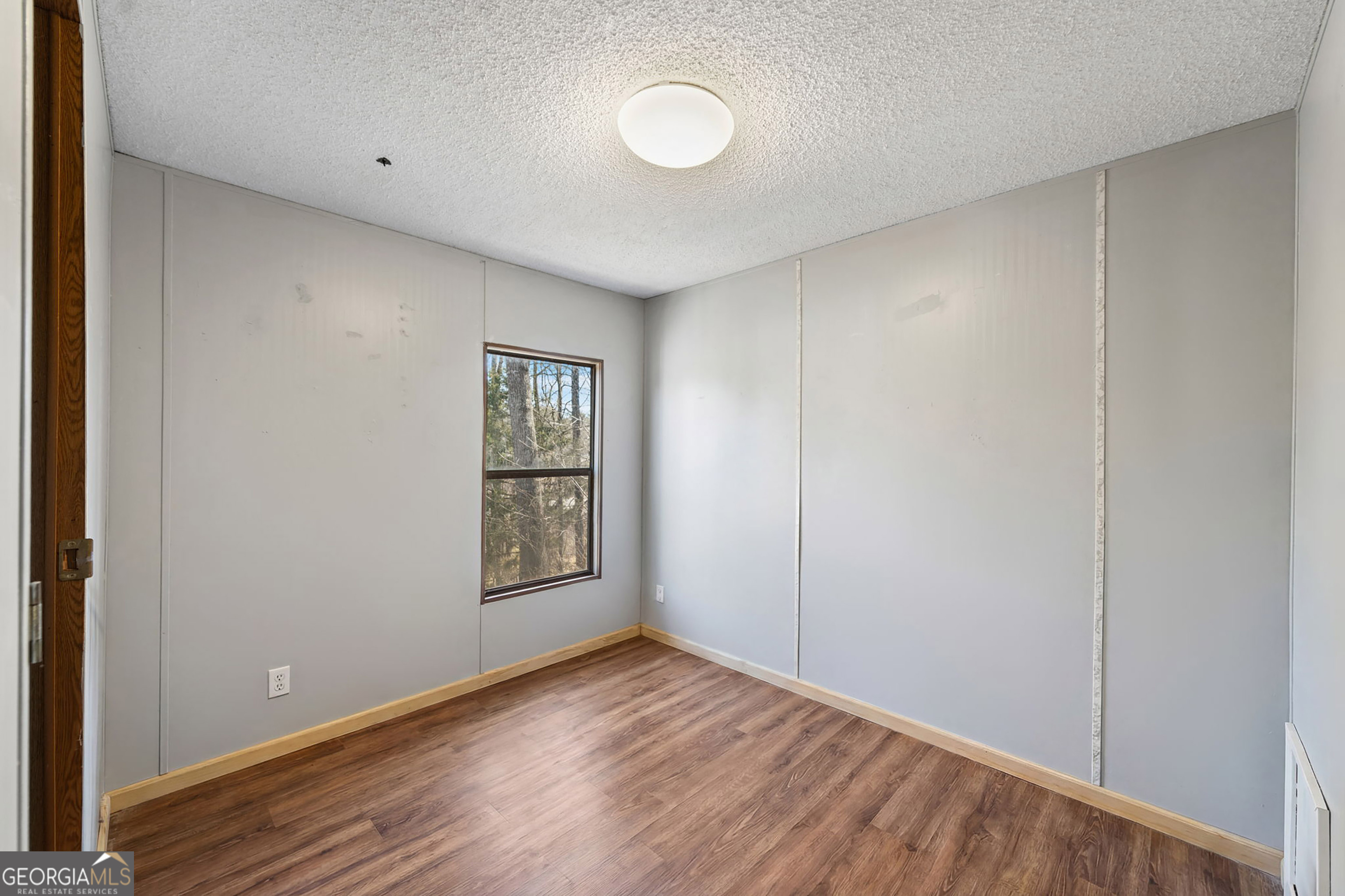 27 Shields Road Mineral Bluff GA 30559