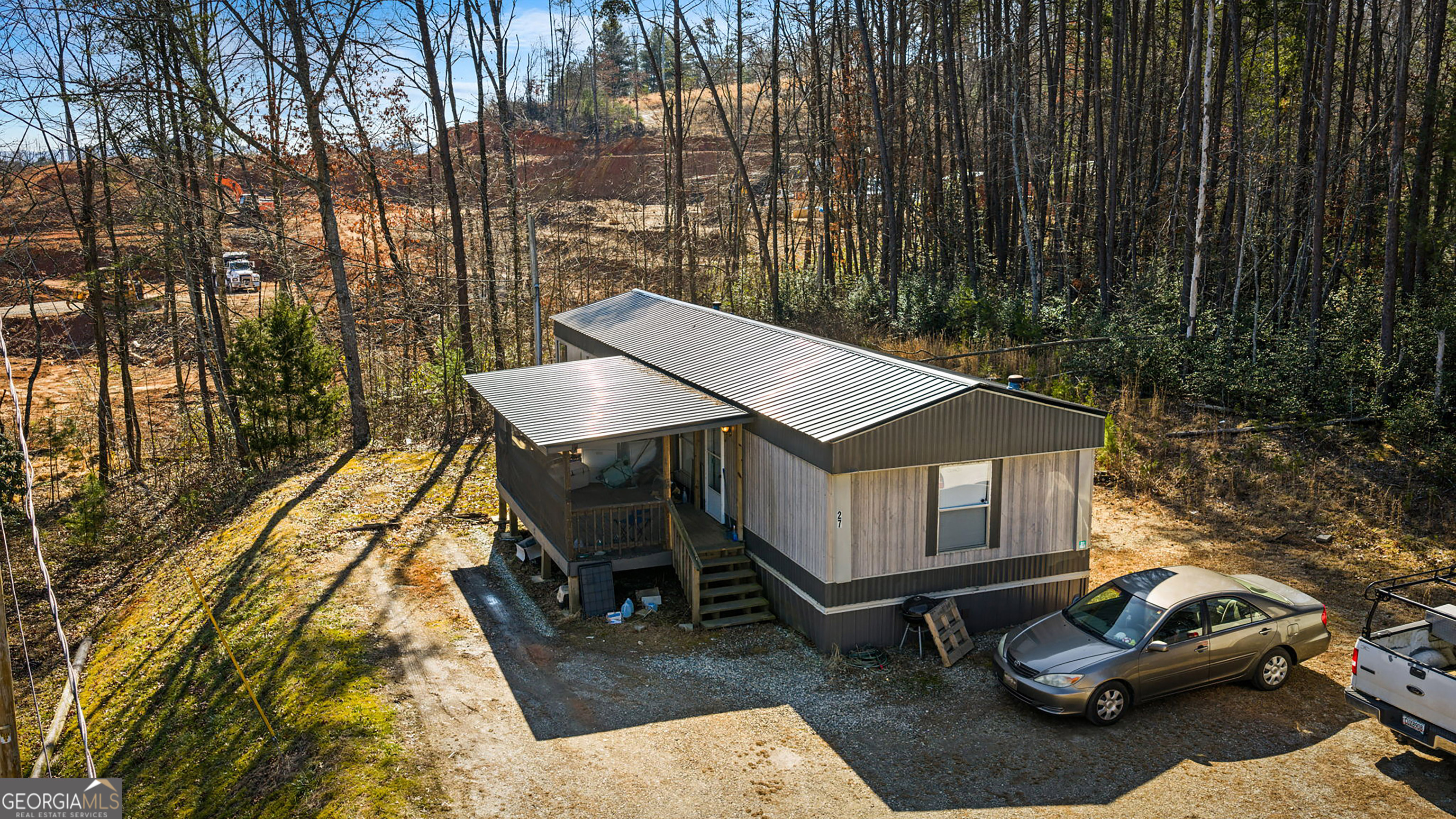 27 Shields Road Mineral Bluff GA 30559